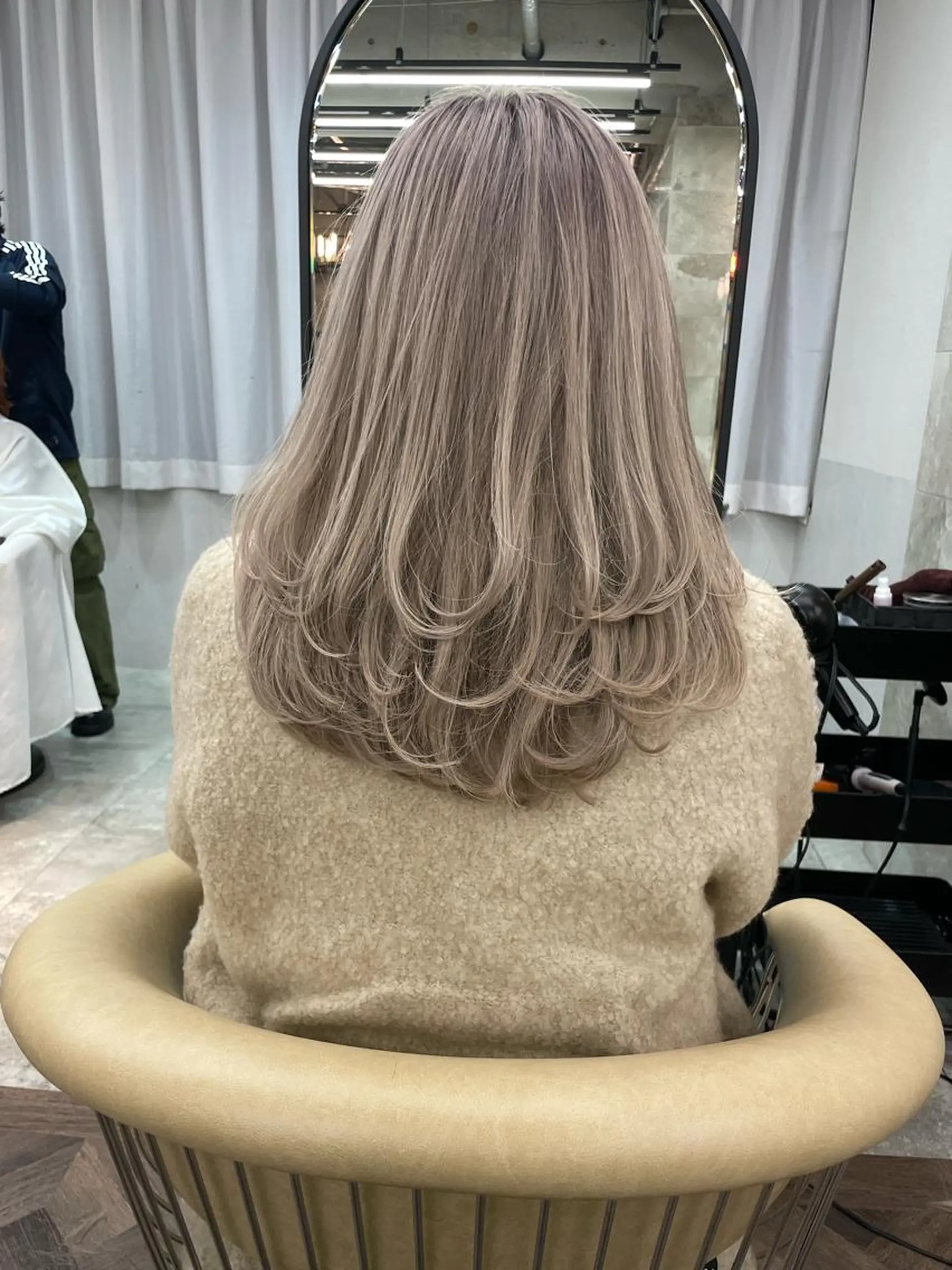 セミロング 期間限定無料カット まつきのヘアスタイル