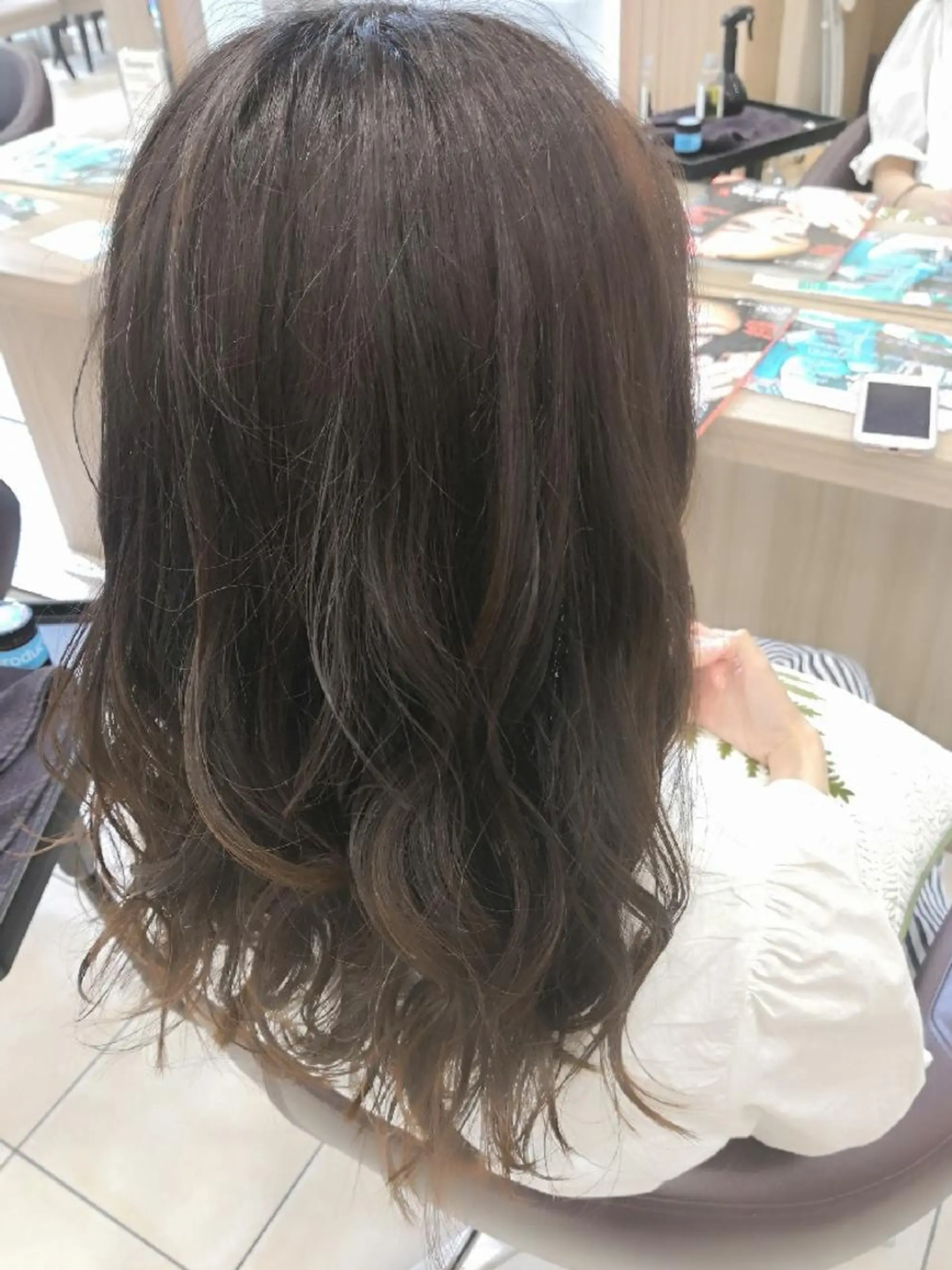 ロング アッシュ 🩶ハイライトカラー 🩶ASH西葛西鈴木のヘアスタイル