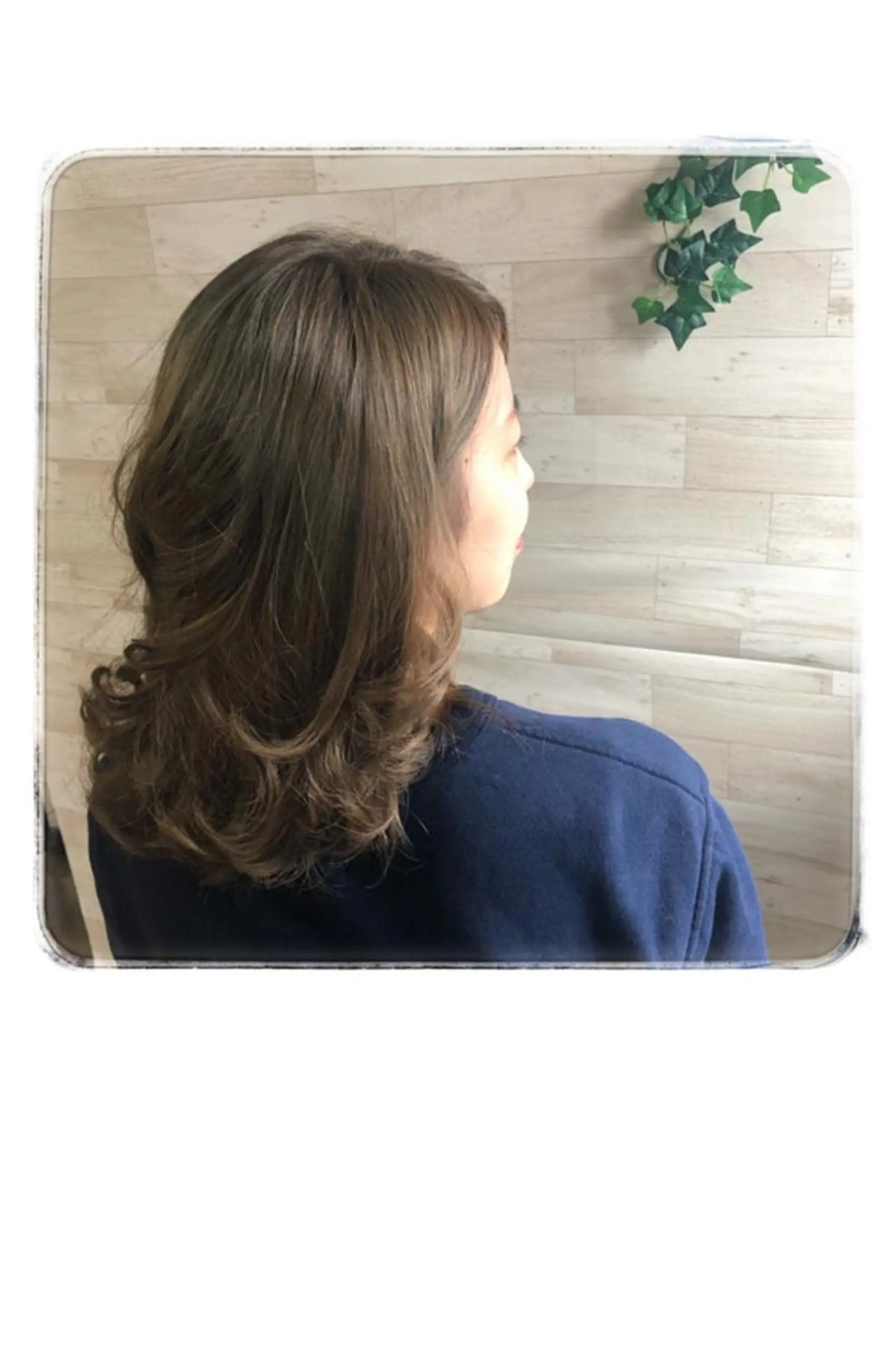 セミロング 水元 聖流のヘアスタイル