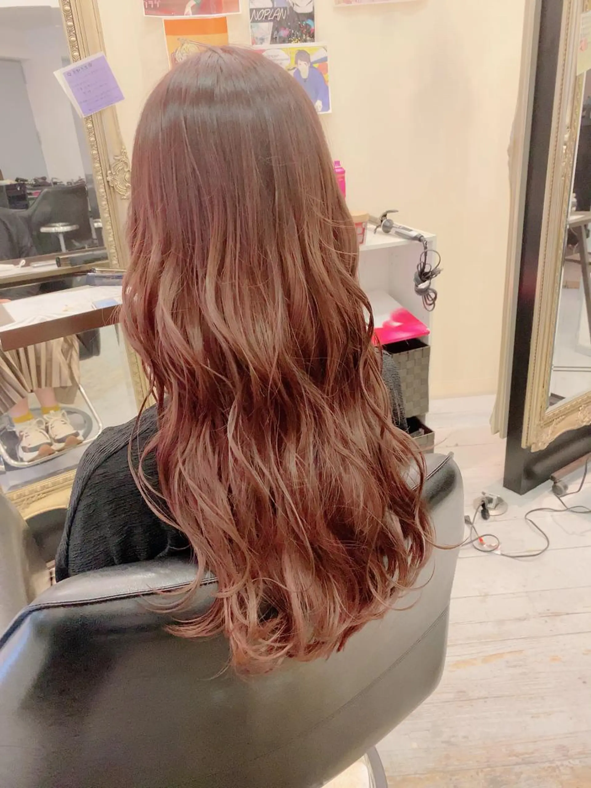 ロング カラー カット ヘアカラー トリートメント 🍀Moda by Grande🍀のヘアスタイル