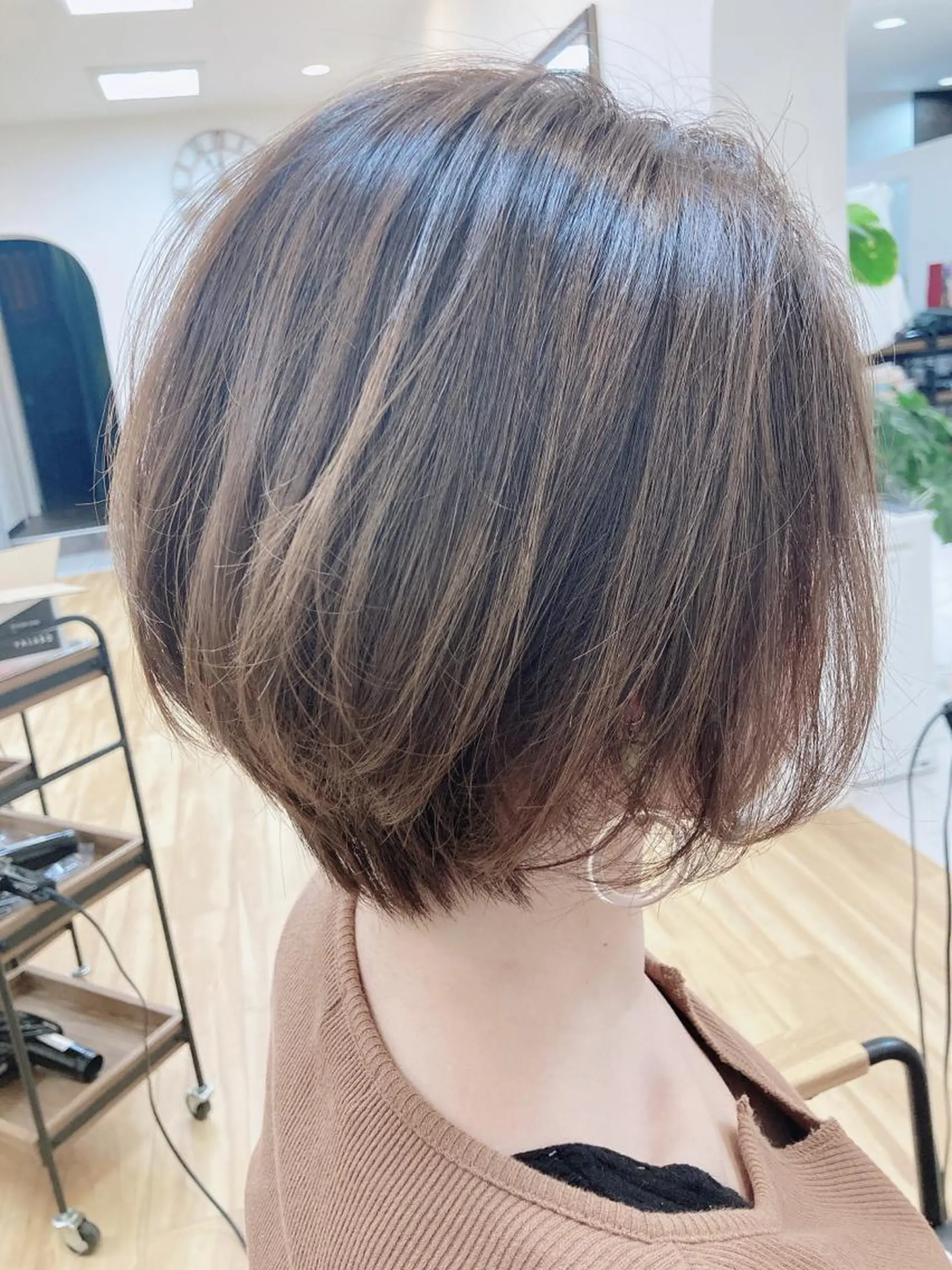 ショート リラク 神田 菜々子のヘアスタイル
