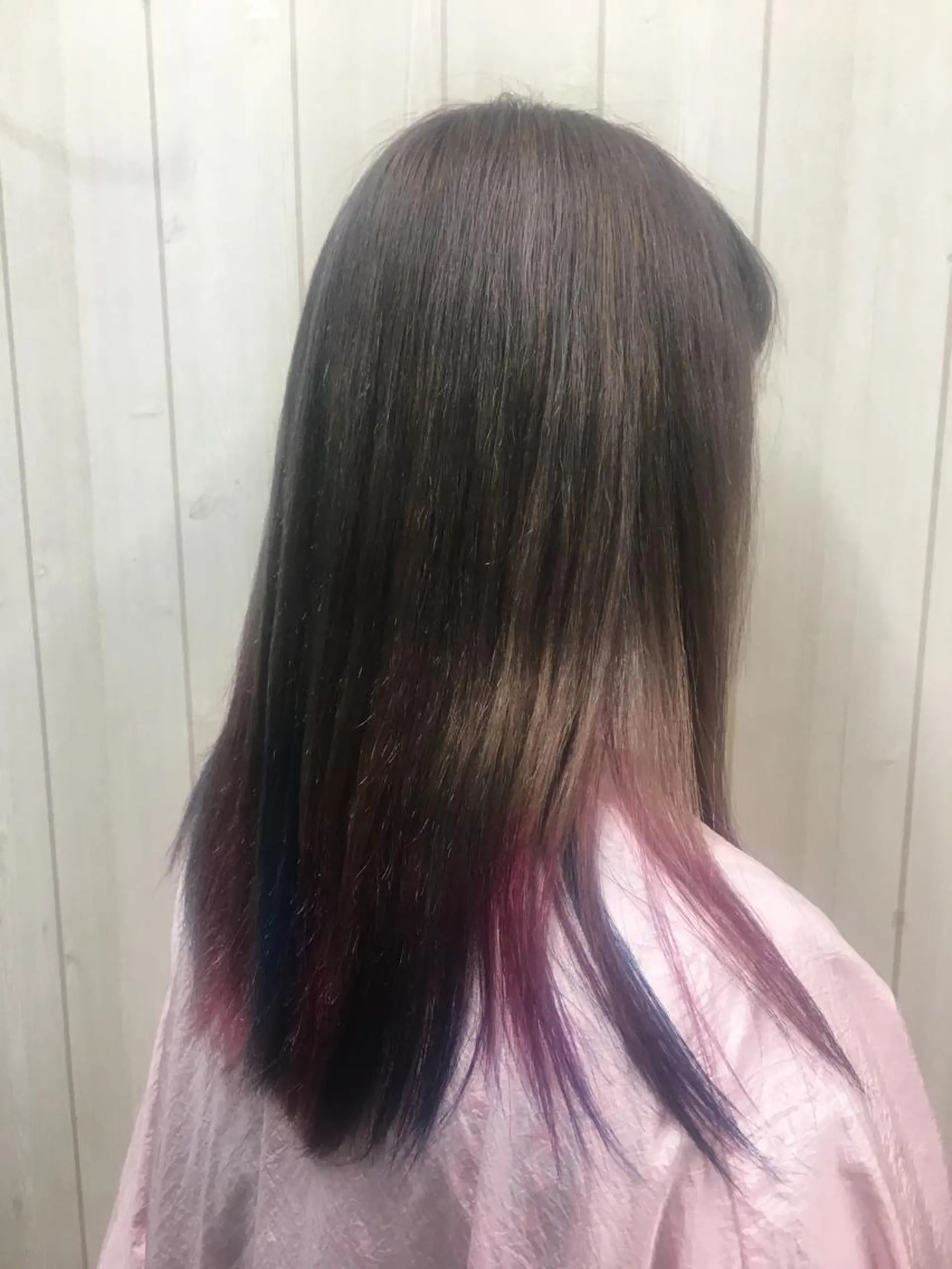 ロング カラー ユニコーンカラー カット ヘアカラー Partie （パルティー）のヘアスタイル