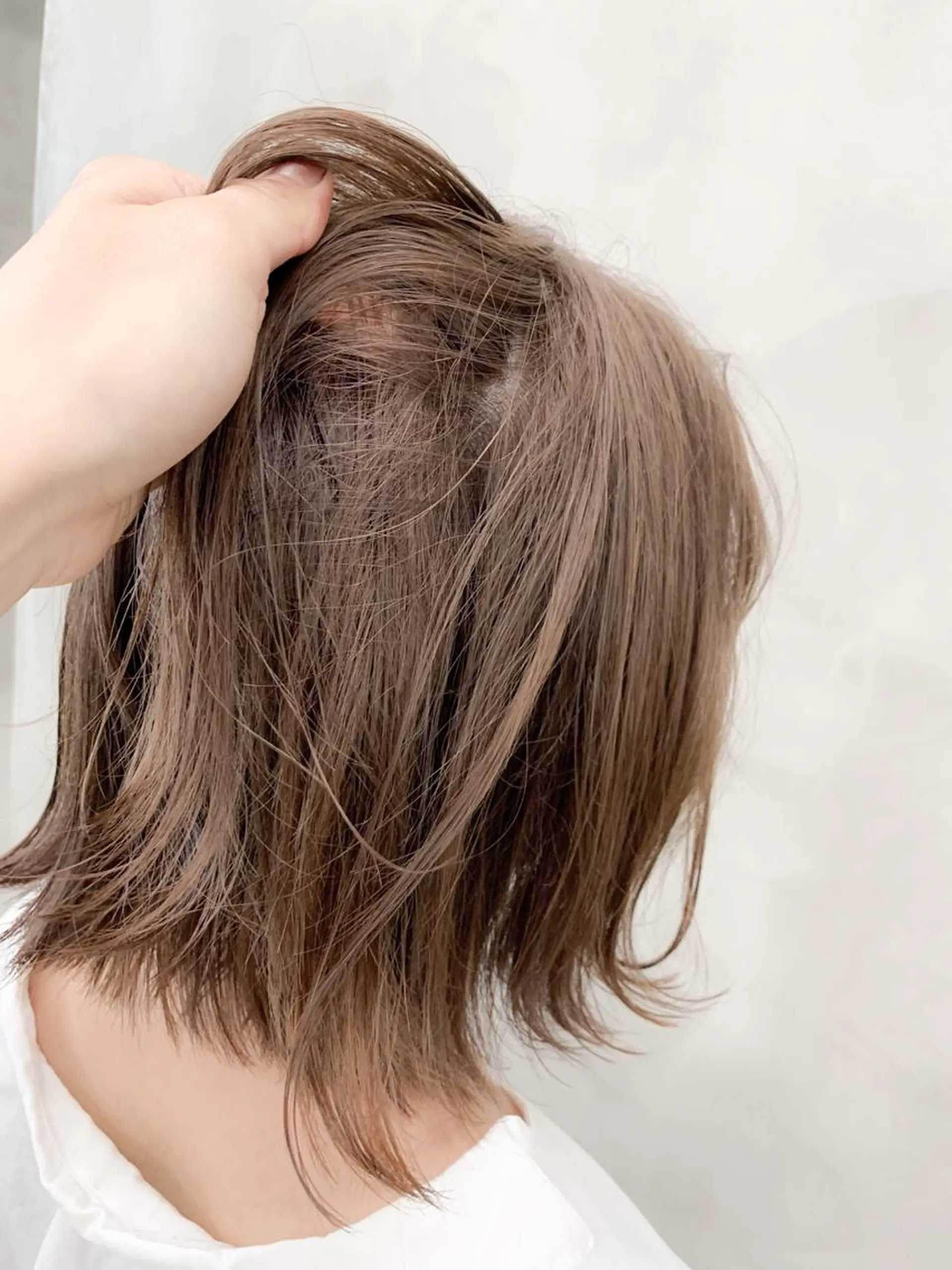 カラー 切りっぱなしボブ ベージュカラー ブリーチ ダブルカラー ハイトーンカラー SEED&beauty byFLAT所属・ヘッドスパ (女性限定)🍋モエのヘアスタイル