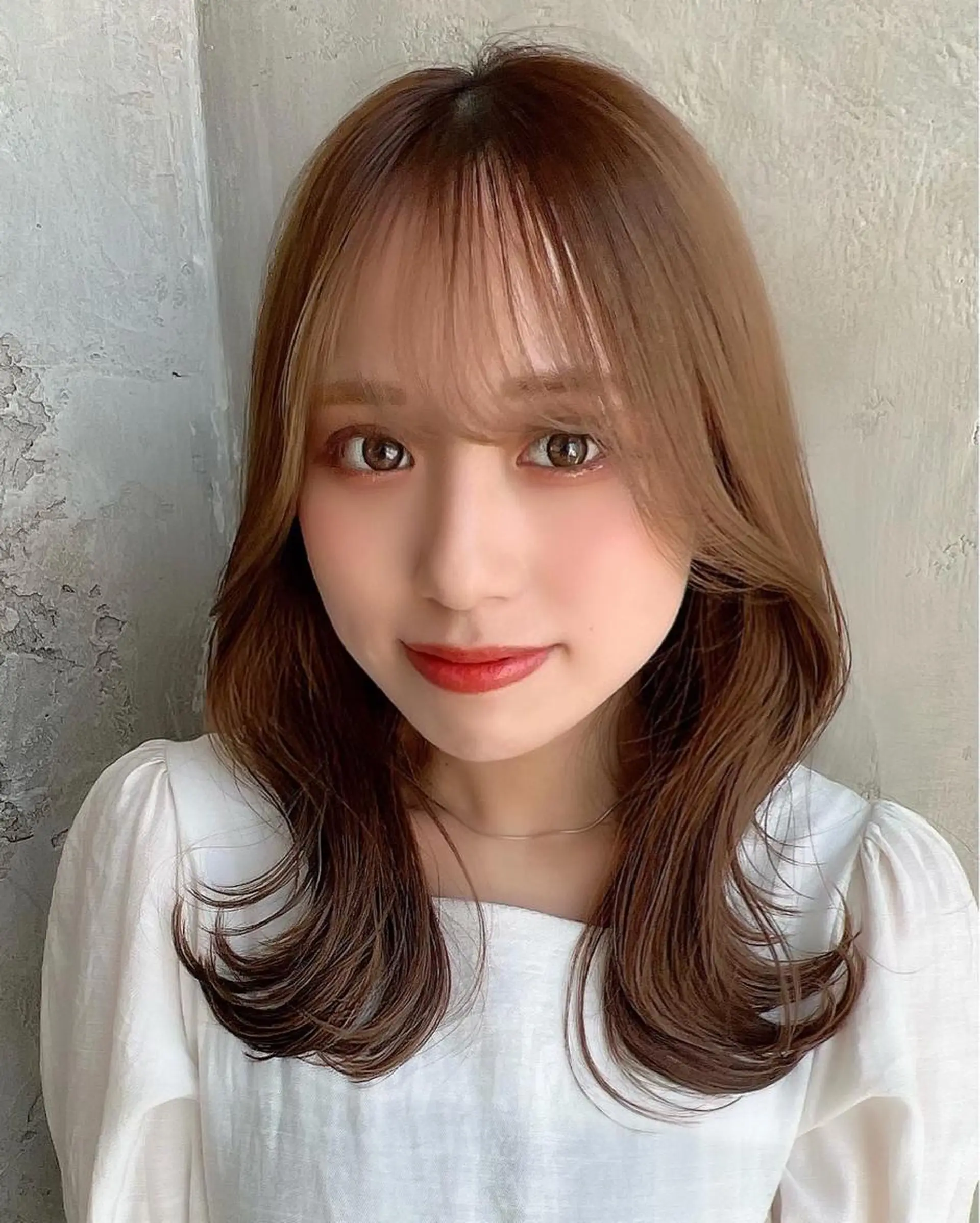 セミロング カラー ベージュカラー ブラウンカラー くびれヘア 髪質改善 縮毛矯正 カット ヘアカラー トリートメント 🧡くびれヘア/前髪 顔周り🧡久原結衣のヘアスタイル