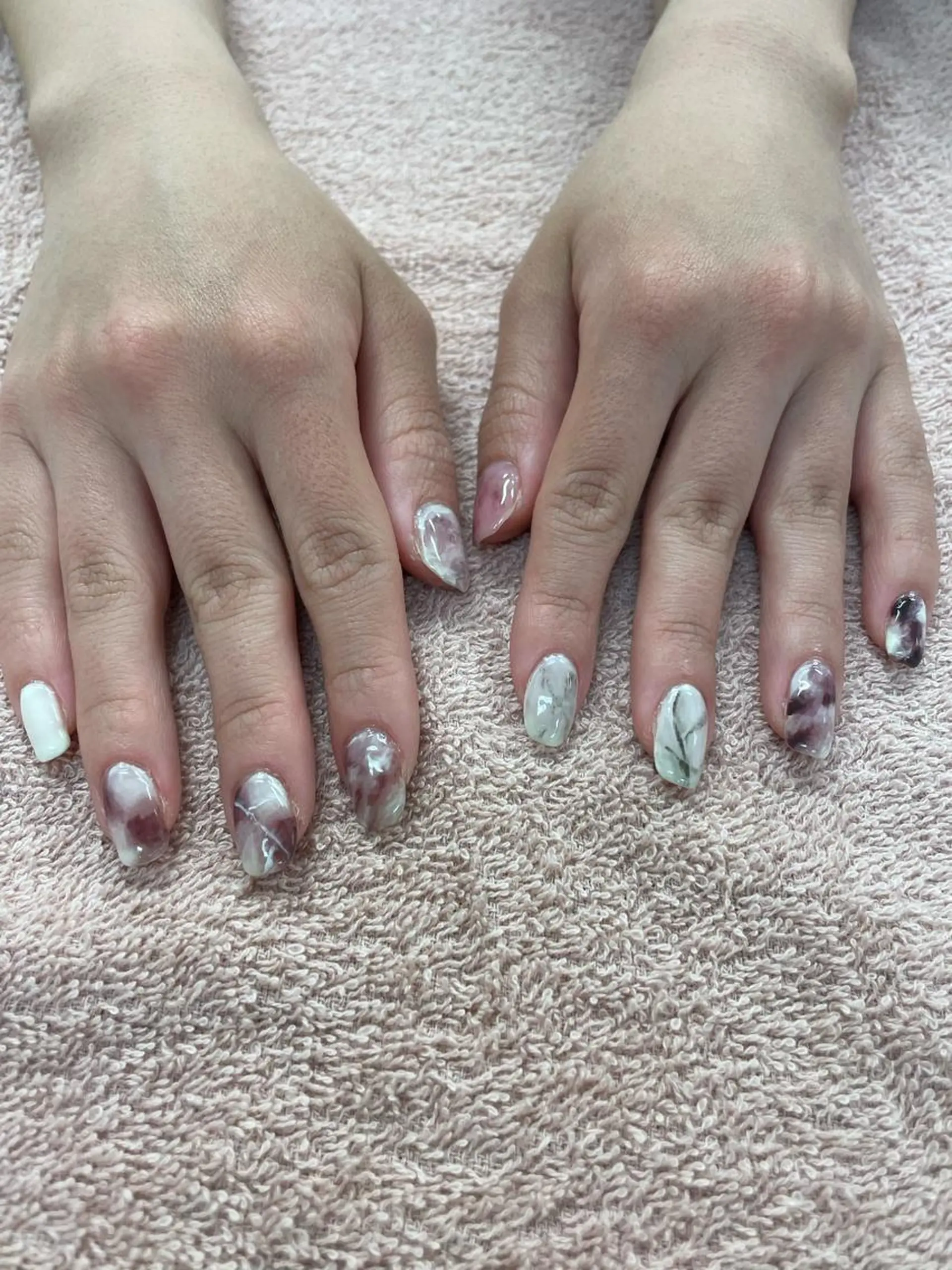 ネイル ニュアンスネイル Lucir _meguのネイルデザイン
