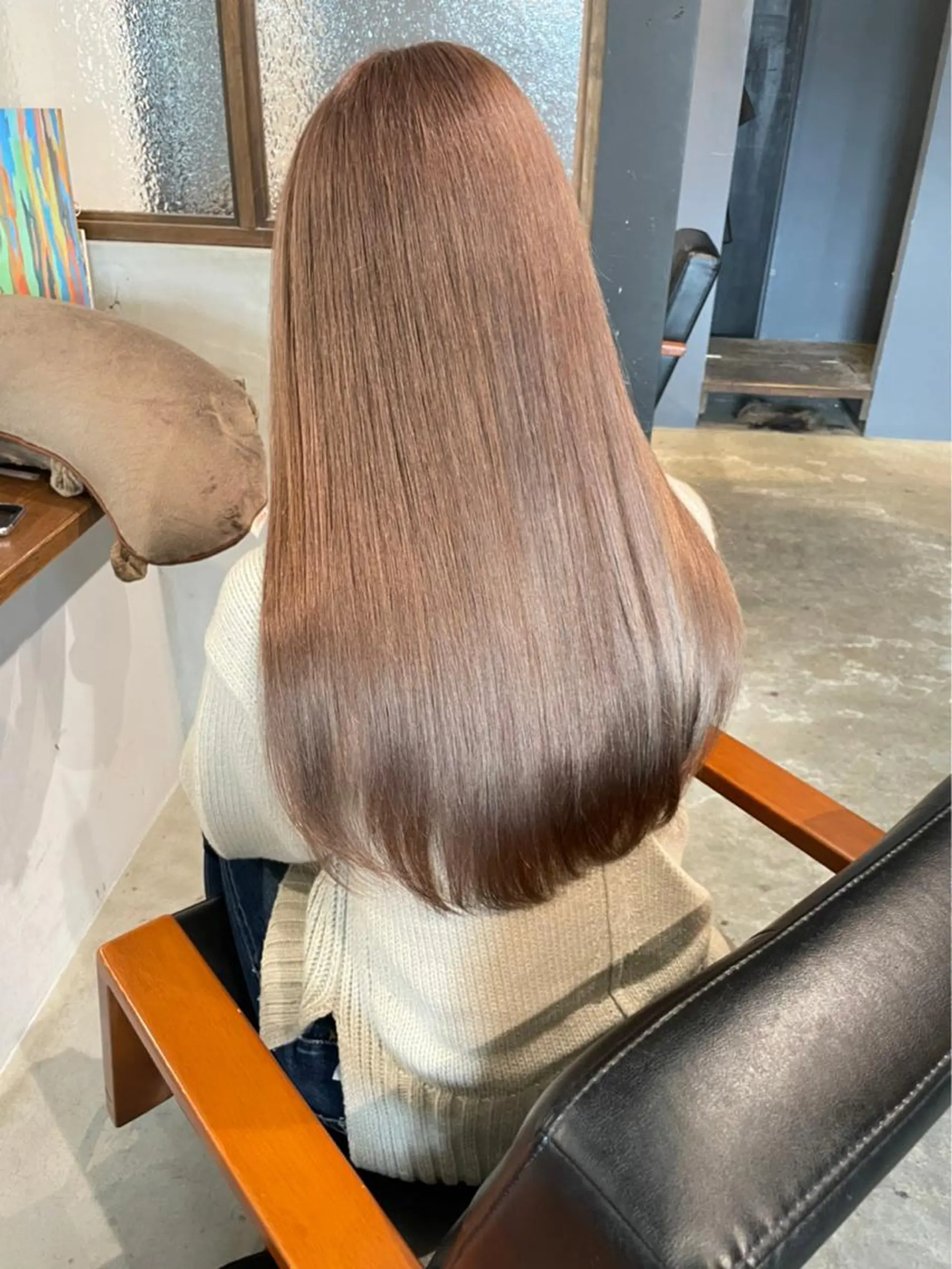 カラー ベージュカラー ミルクティーベージュ 木村 朱里のヘアスタイル