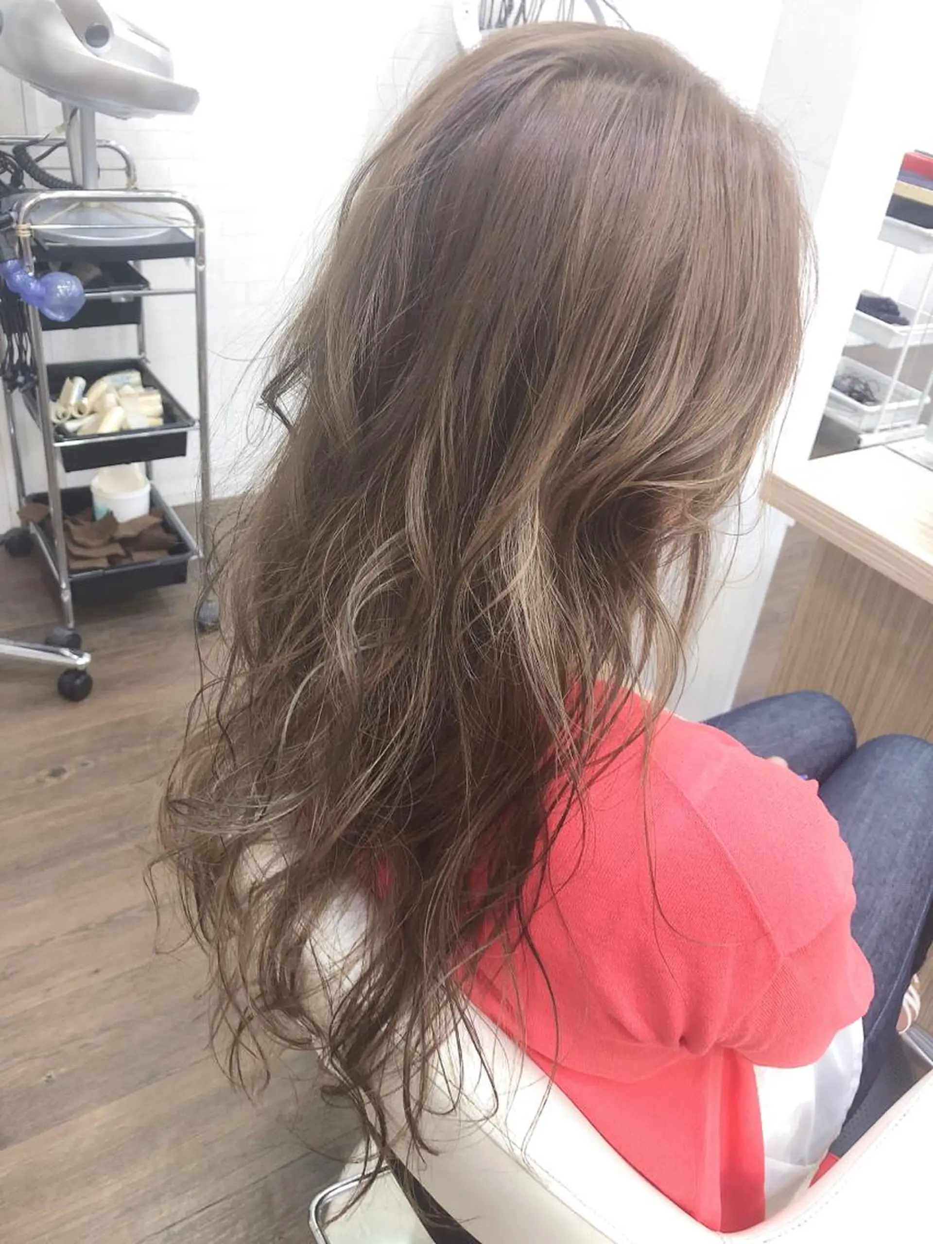 ロング カラー 透明感カラー ハイライトカラー オレンジ ハイライト 銀座/ダブルカラー/ レイヤーカット/高梨のヘアスタイル