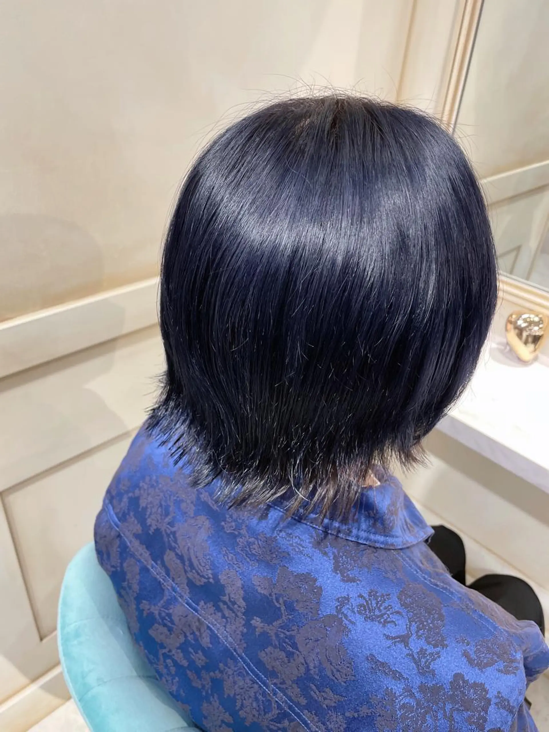 ショート カラー ブリーチ ブルーカラー ブルーラベンダー イヤリングカラー インナーカラー 🌷ピンク/韓国風 暖色カラー ゆい🌷のヘアスタイル