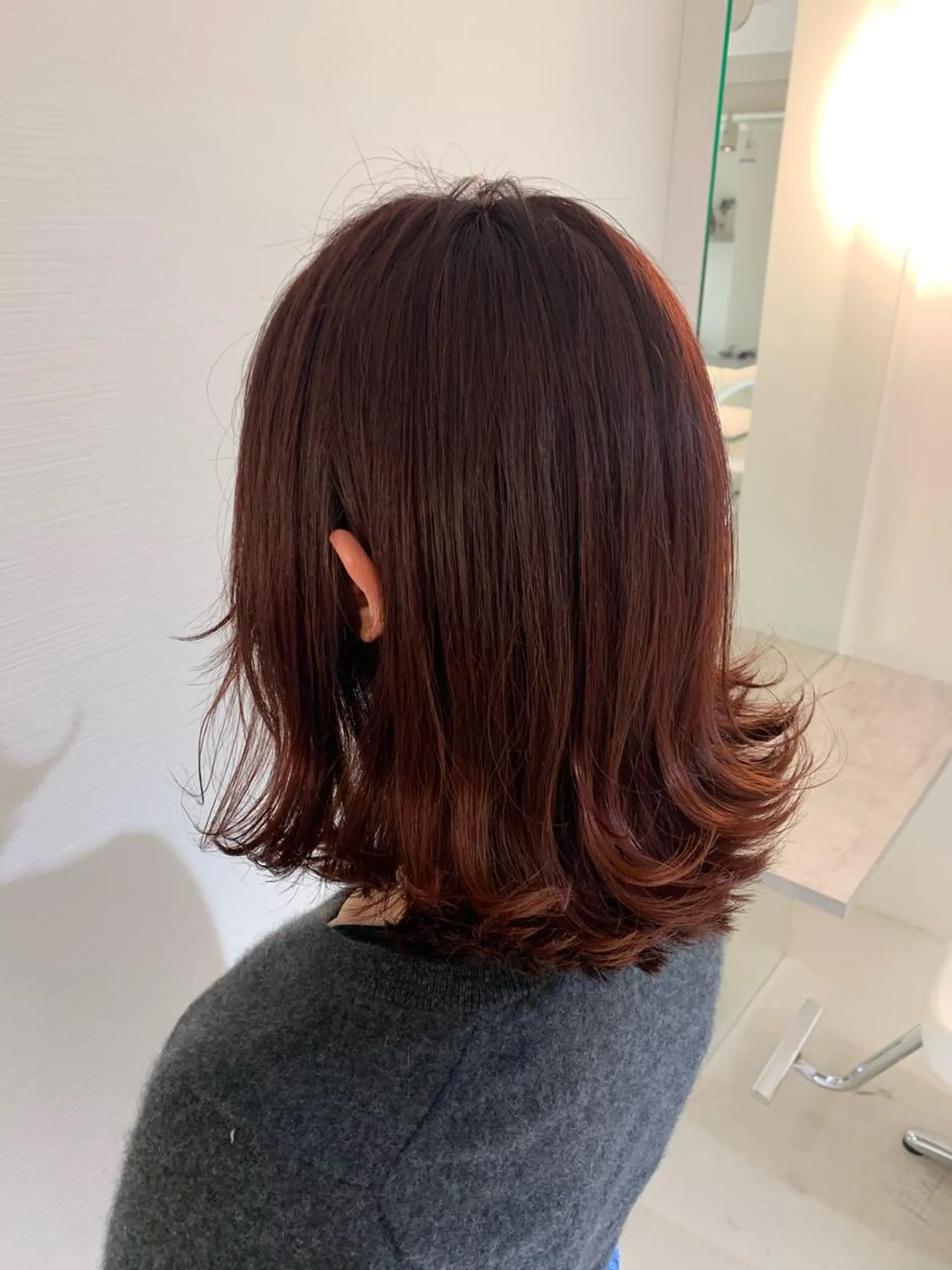ミディアム カラー パーマ ブラウンカラー ピンクカラー ピンクブラウン 外ハネヘア ヘアカラー 縮毛矯正 トリートメント ✨髪のソムリエ✨ 岩川和生（店長）🦄のヘアスタイル