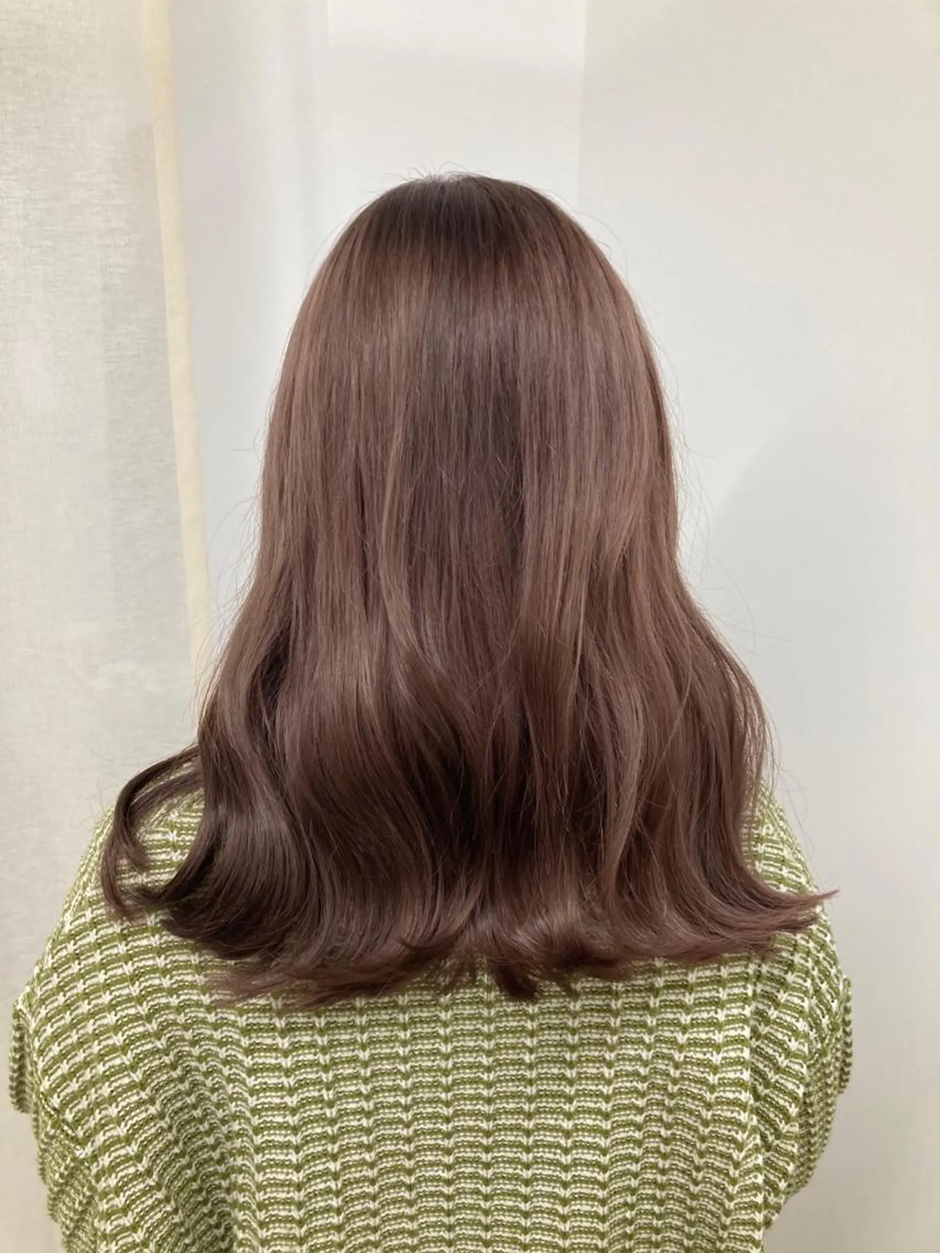 ミディアム kico所属・カワサキ カエデのヘアスタイル