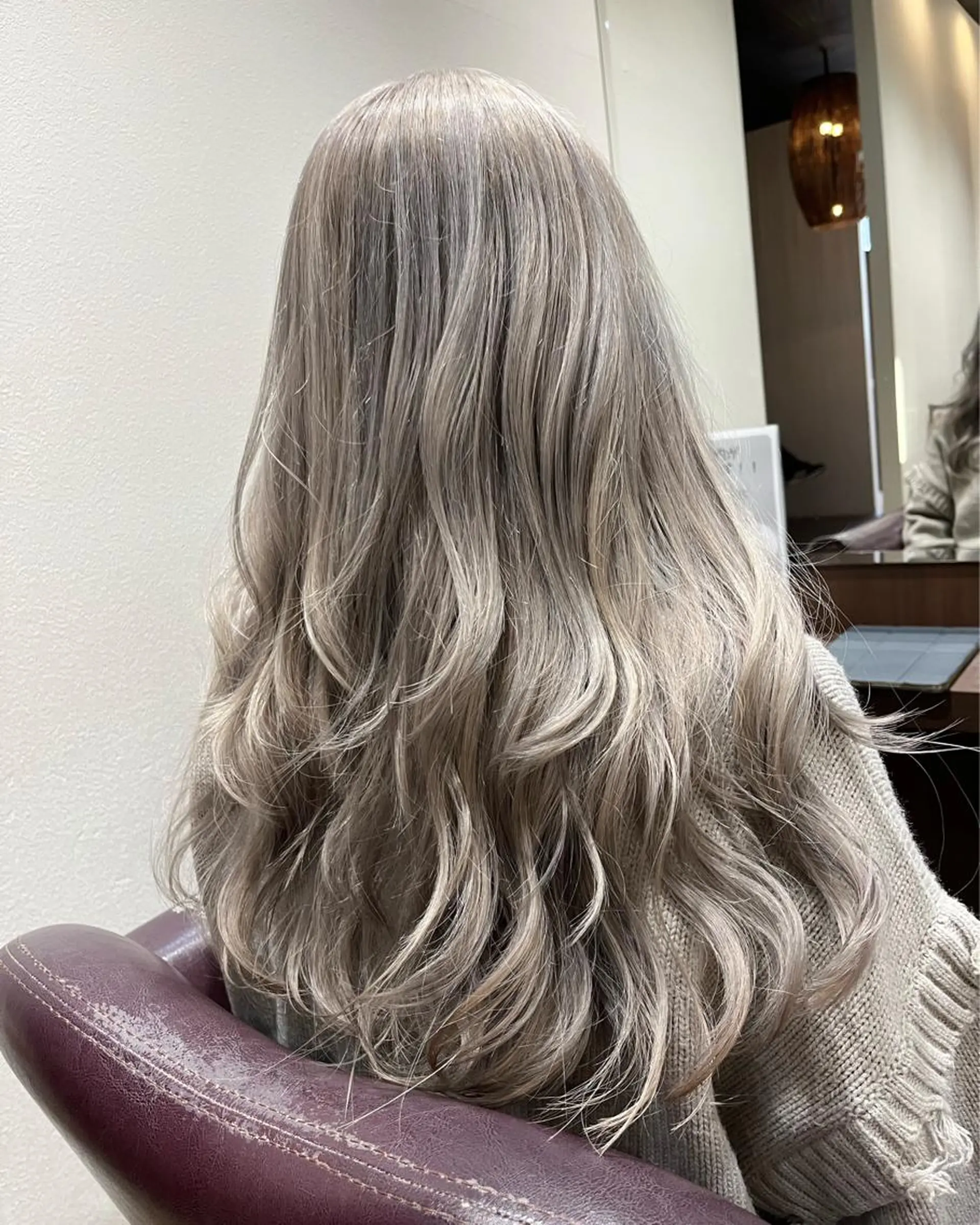 ロング カラー シルバー ヘアカラー 松崎 崇のヘアスタイル