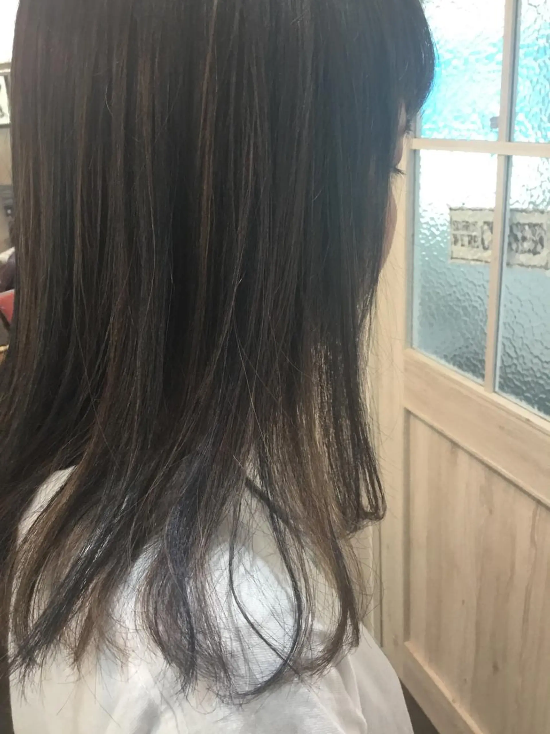 ミディアム カラー embrace エンブレイスのヘアスタイル