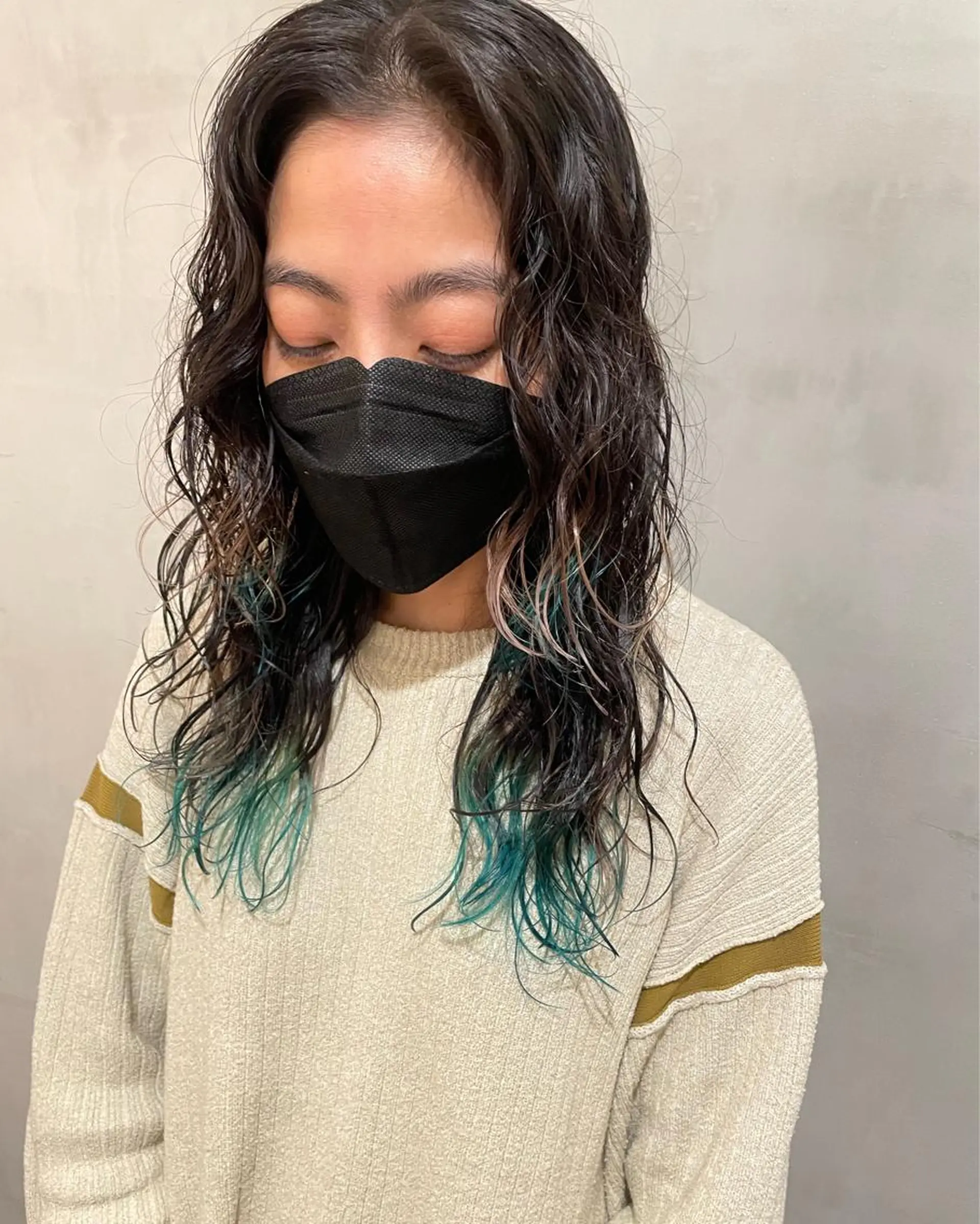 ロング カラー パーマ ヘアカラー トリートメント 優 作のヘアスタイル