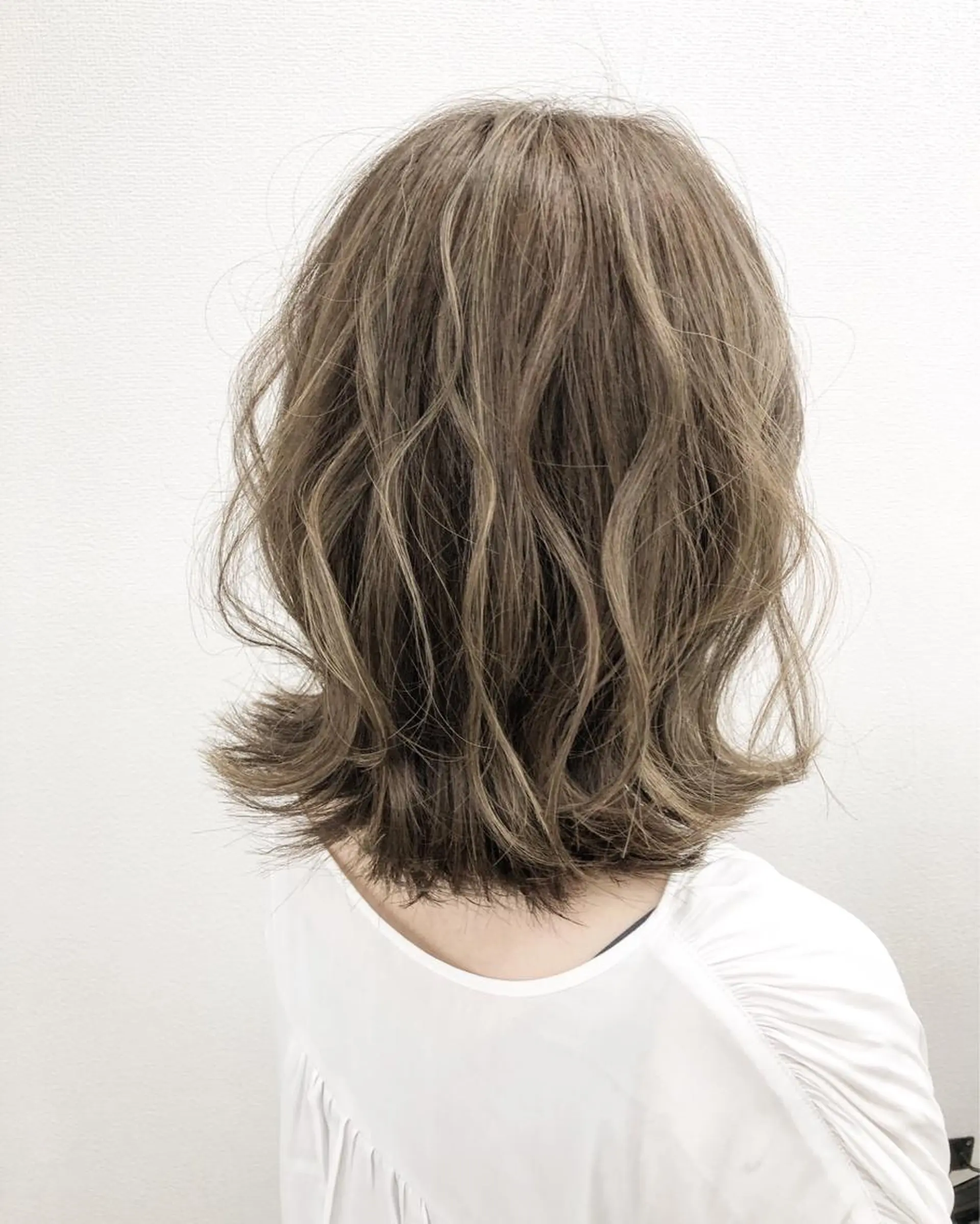 カラー ミルクティーカラー 🌈店長クボのヘアスタイル
