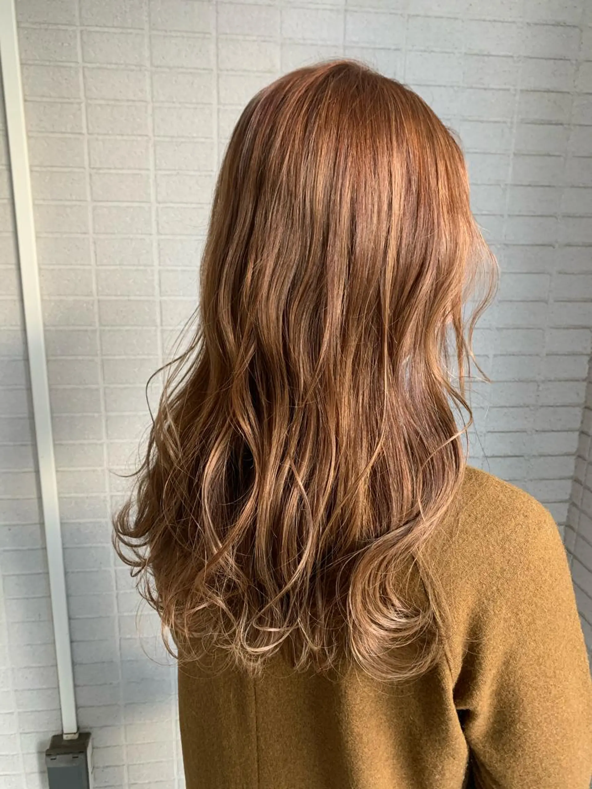 ロング カラー ヘアケア・頭皮ケア デザインカラー/中田のヘアスタイル