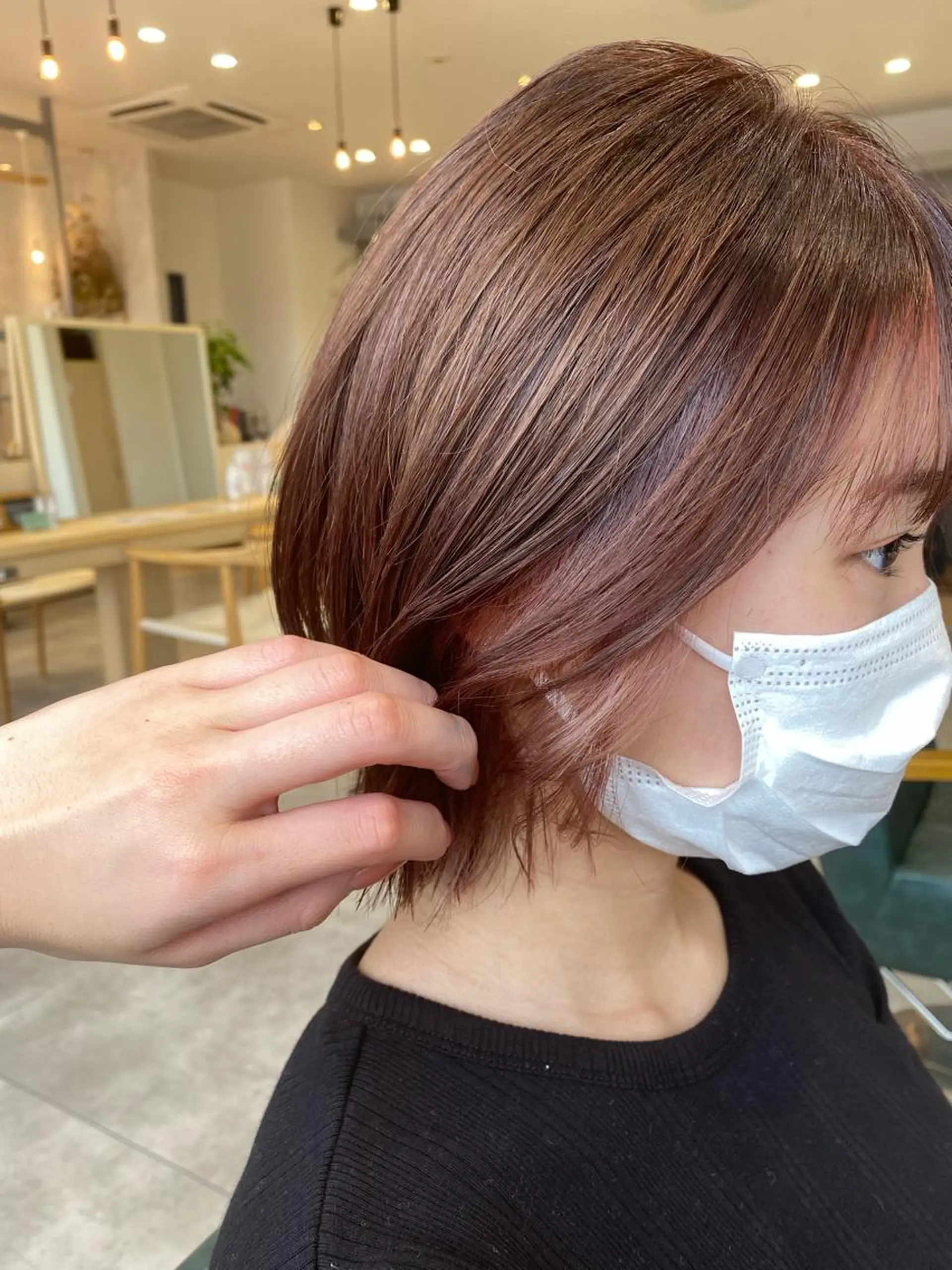 ショート ヘアカラー 河田 海陽のヘアスタイル