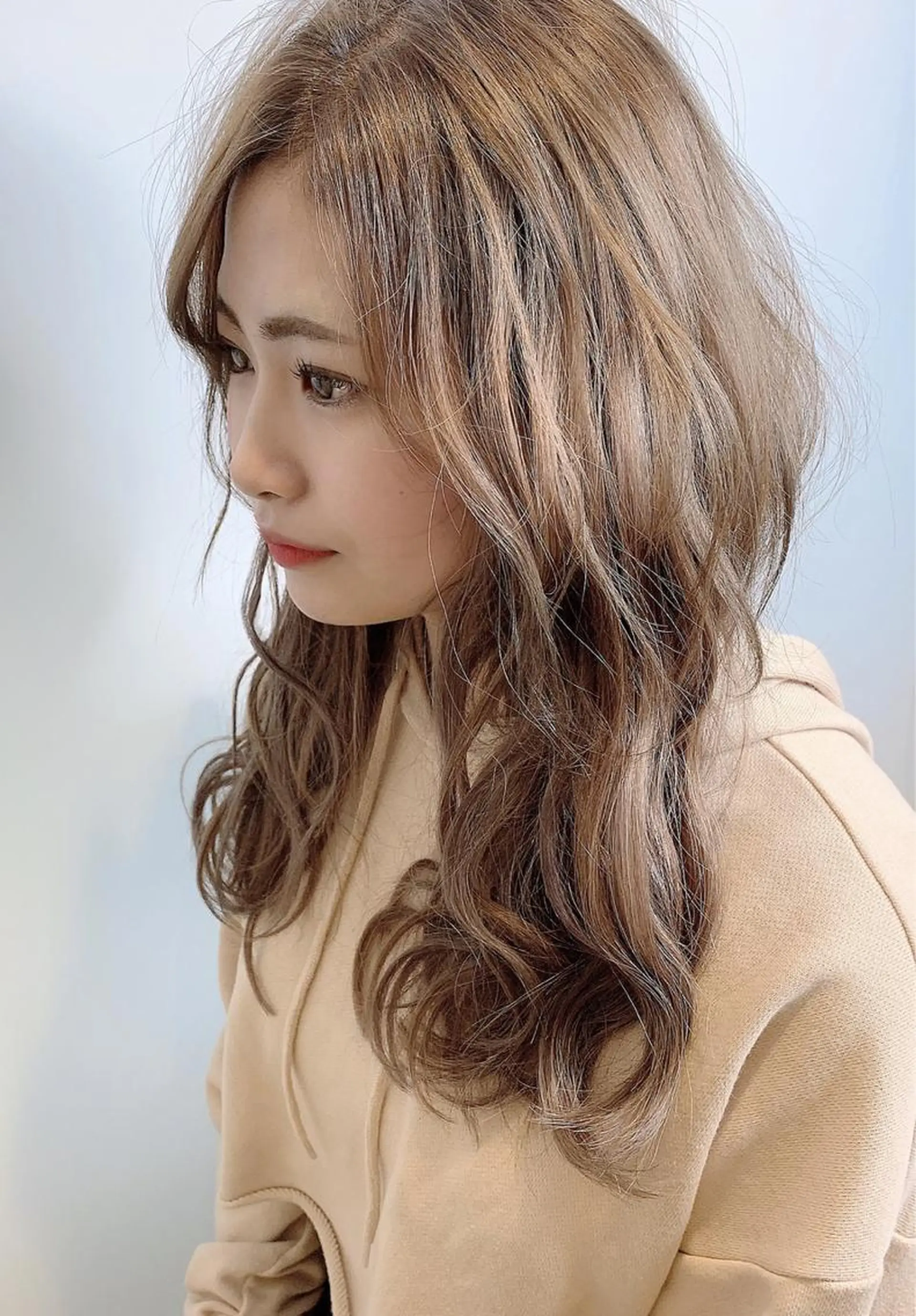 ロング カラー プルエクステ ベージュカラー エクステ R by NINA かずなのヘアスタイル