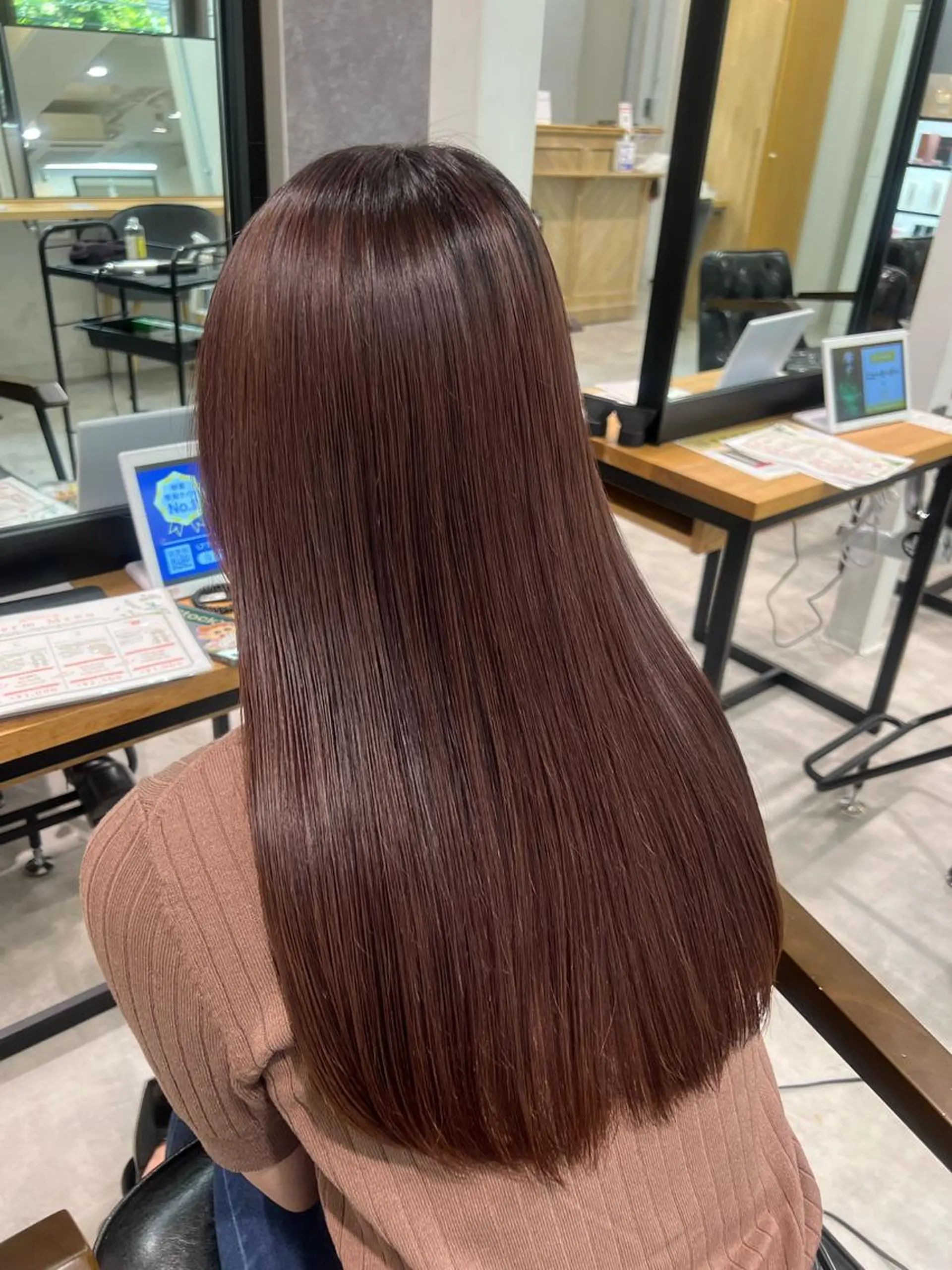 ロング カット 縮毛矯正 トリートメント collet矢島 /ブリーチカラーのヘアスタイル