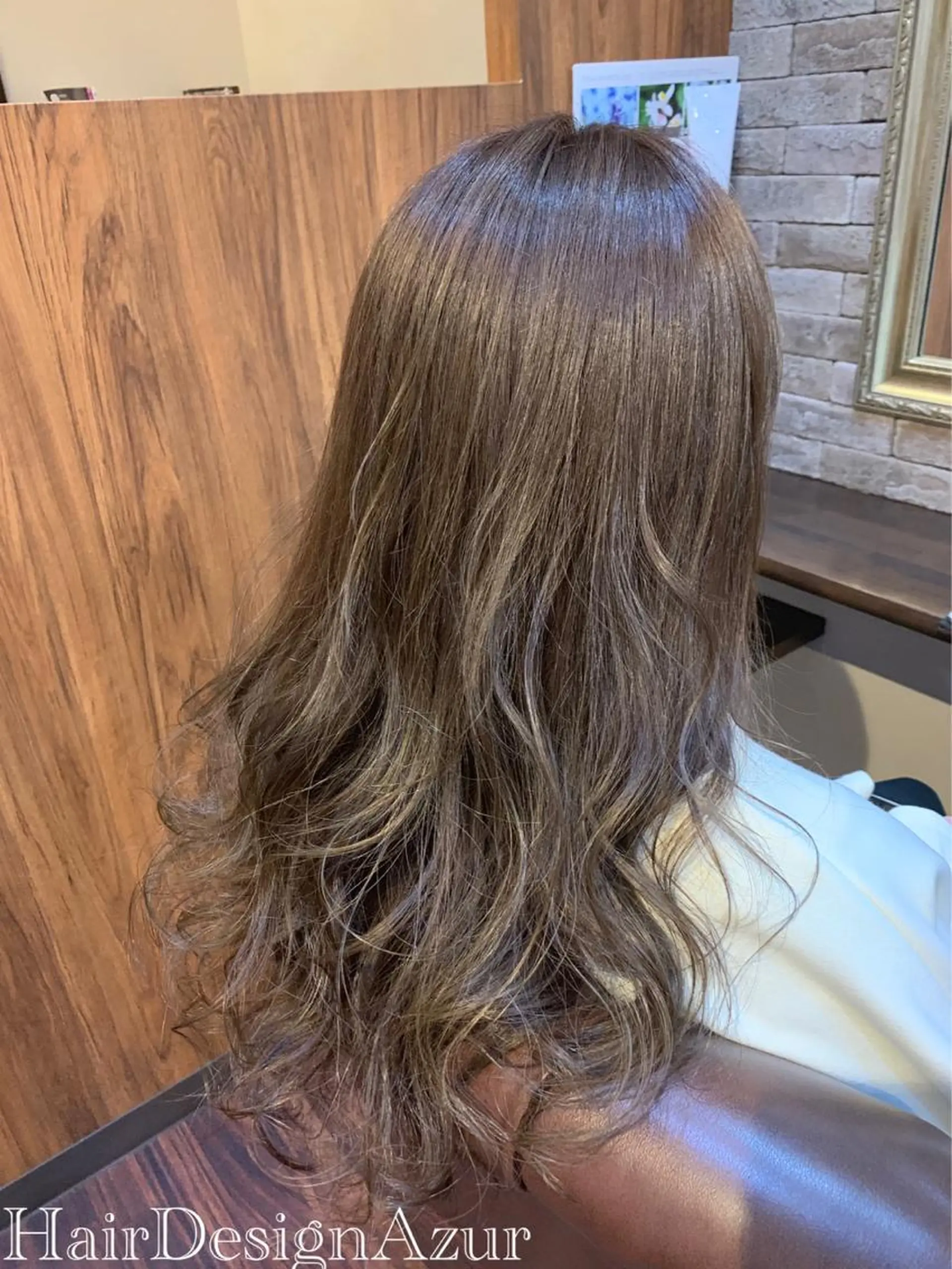 ロング カラー HairDesign Azurのヘアスタイル