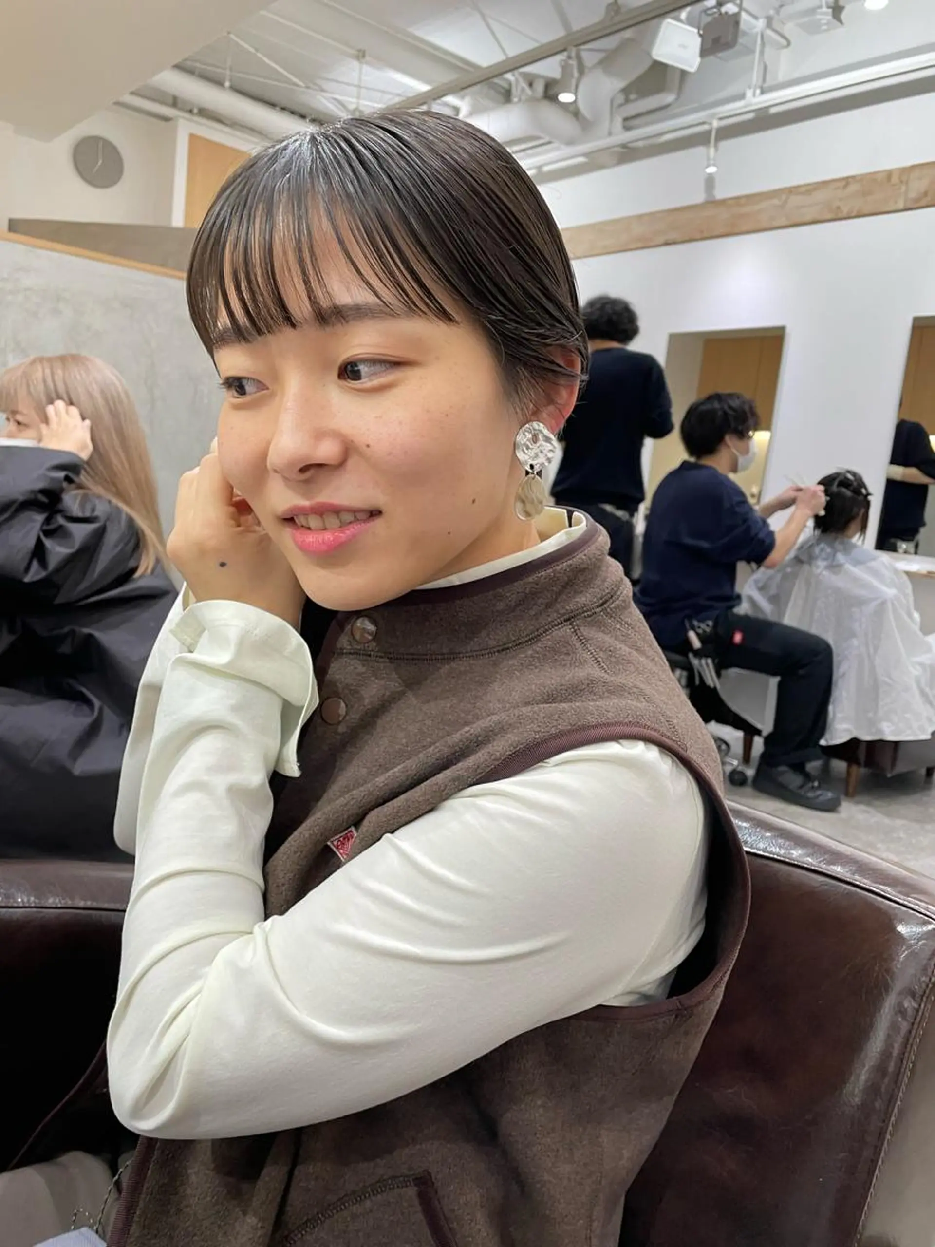 ショート カラー ショートヘア カット ヘアカラー トリートメント パーマ/透明感カラー /ボブ/吉田一生のヘアスタイル