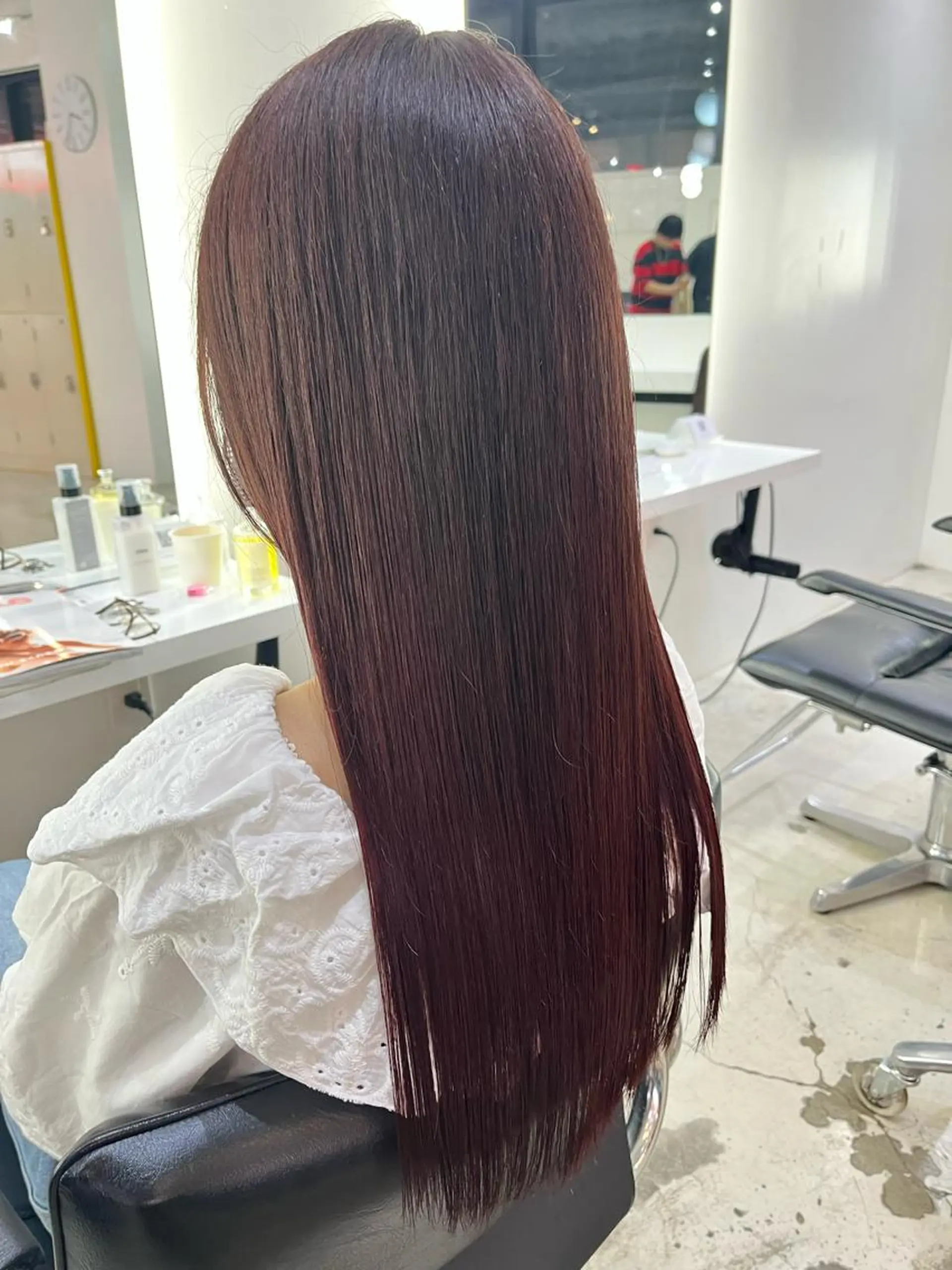 カラー 艶 ハイトーン✨ユキノのヘアスタイル