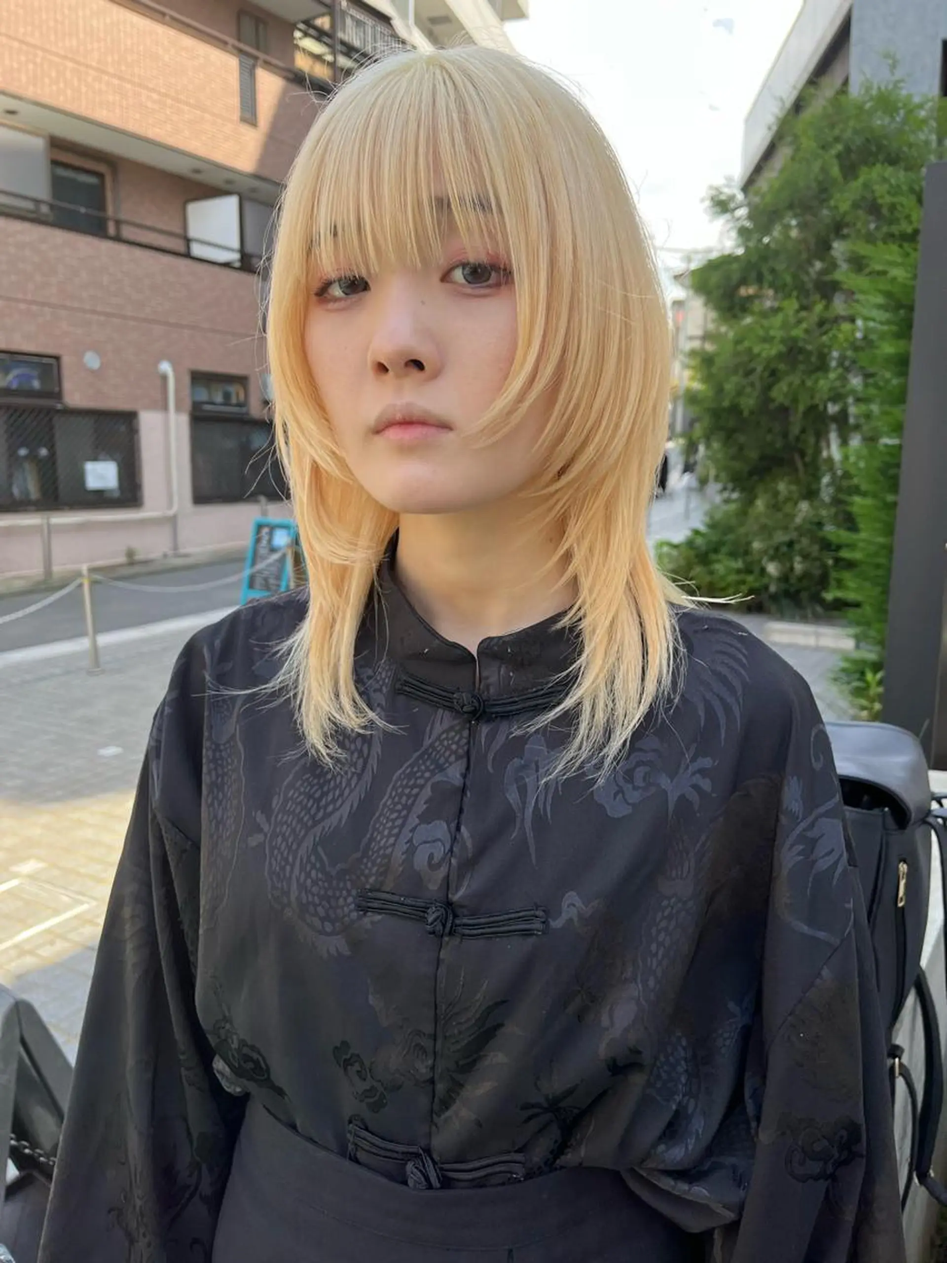 セミロング カラー ブリーチ 抜きっぱなしブロンド ブロンド ケアブリーチ ダブルカラー 金井京介/パーマ /レイヤー/ボブのヘアスタイル