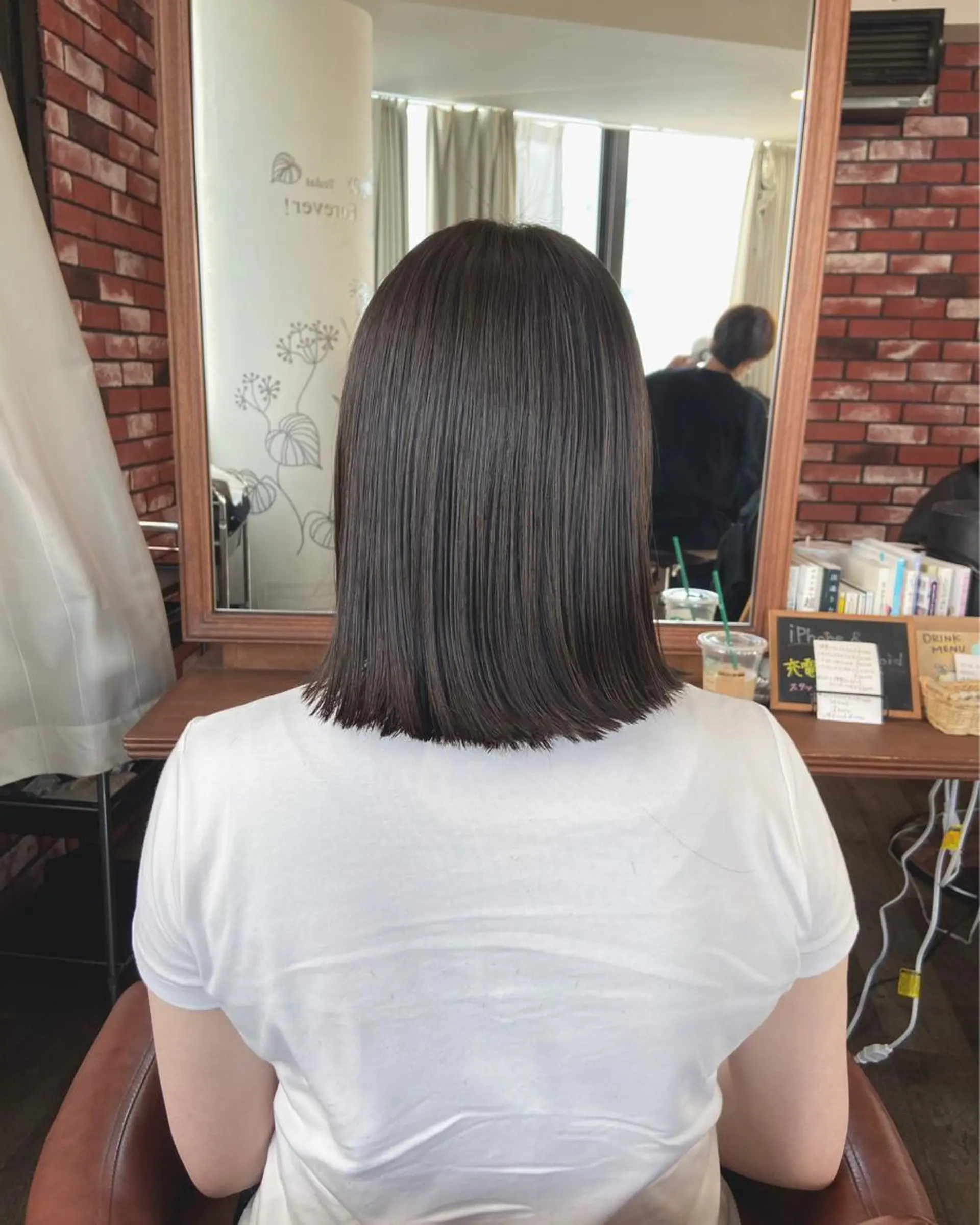 ショート ロイヤルスイート所属・眞壁 華子のヘアスタイル