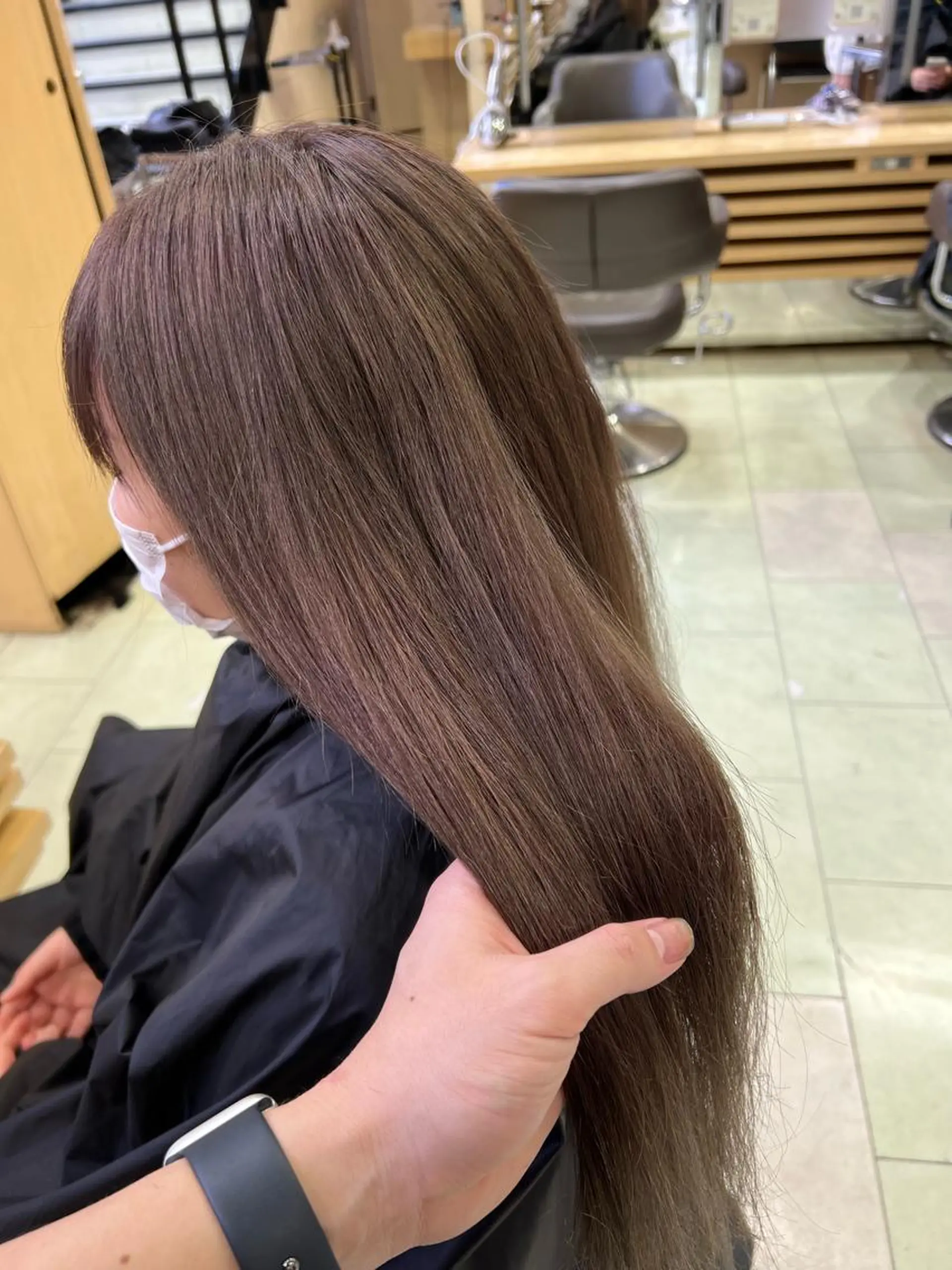 ロング カラー ベージュカラー ミルクティーベージュ 韓国ヘアダウンパーマ シャドウパーマ/航太のヘアスタイル