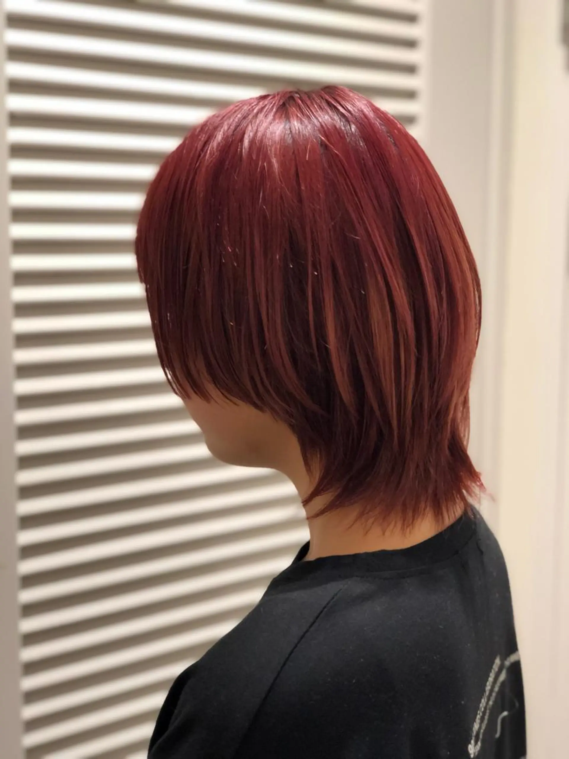 ショート カラー ウルフカット カット ヘアカラー kawabe maikoのヘアスタイル