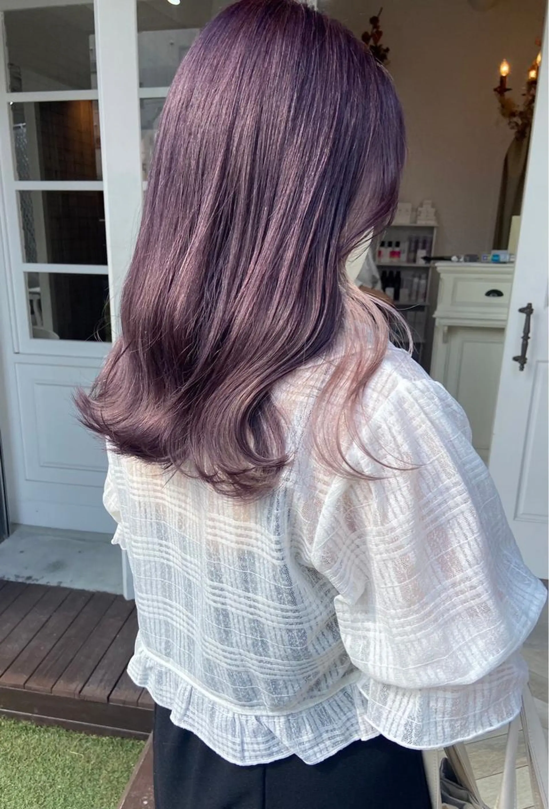 セミロング カラー ネイル ヘアカラー トリートメント 𝗺𝗶𝗸𝘂♡ 似合わせ🎀のヘアスタイル