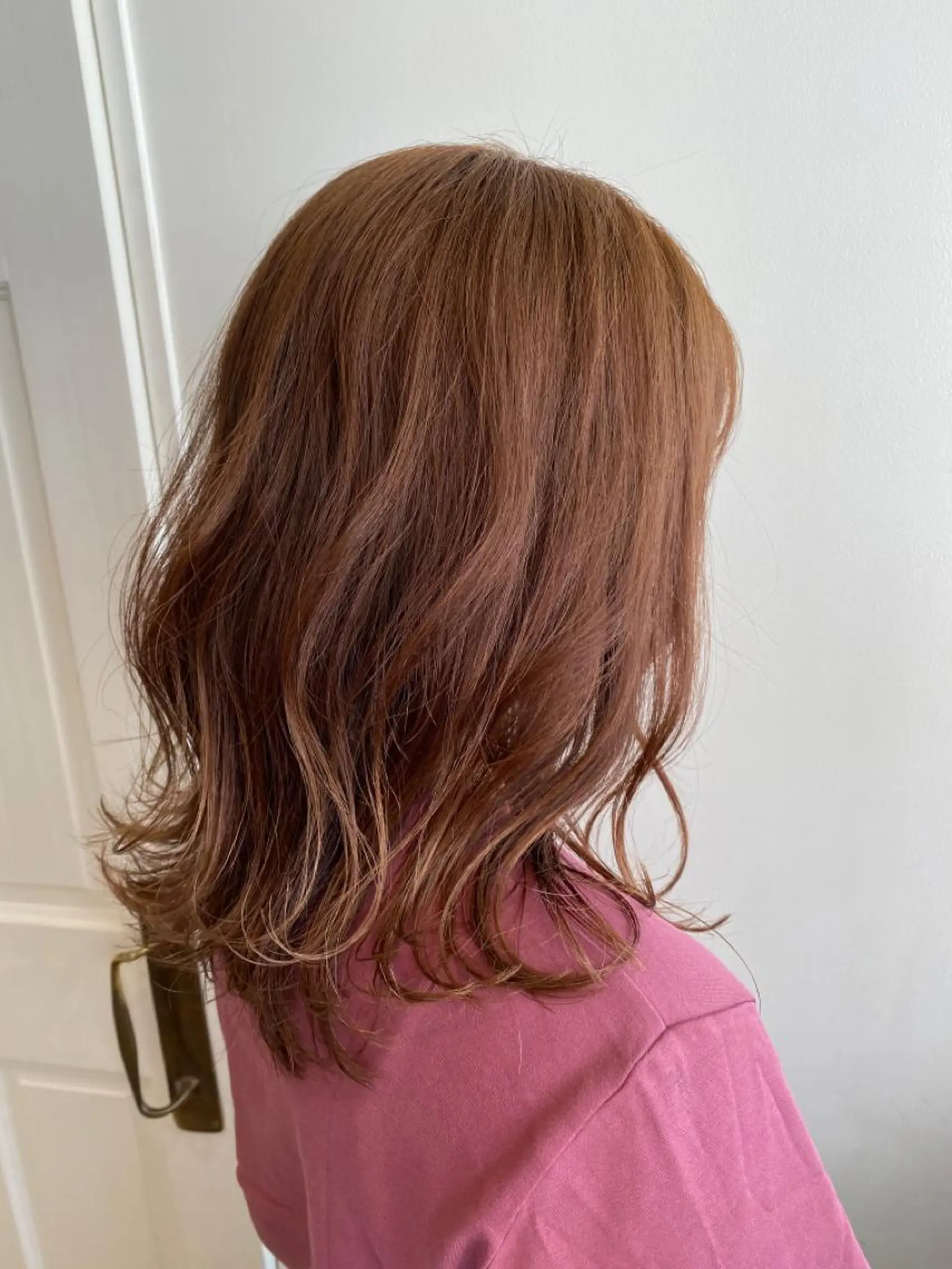 ミディアム カラー カット ヘアカラー salowin渋谷kitaya park前所属・RIKA韓国ヘア/く びれヘア/上品カラーのヘアスタイル