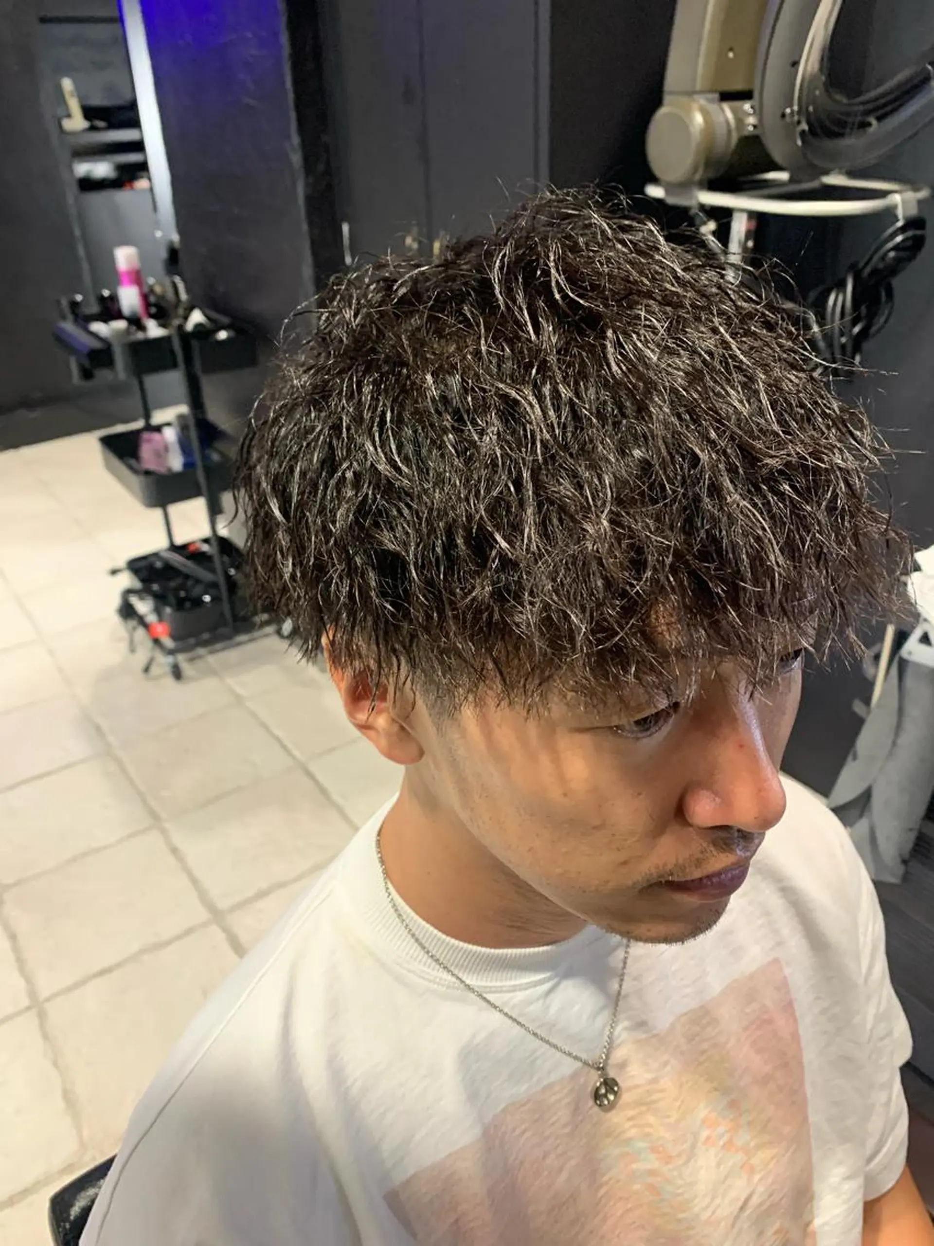 ショート メンズ フェードカット メンズパーマ プードルパーマ スペインカール スパイキーショート メンズパーマ/難波/ 心斎橋　室園亮佑のヘアスタイル
