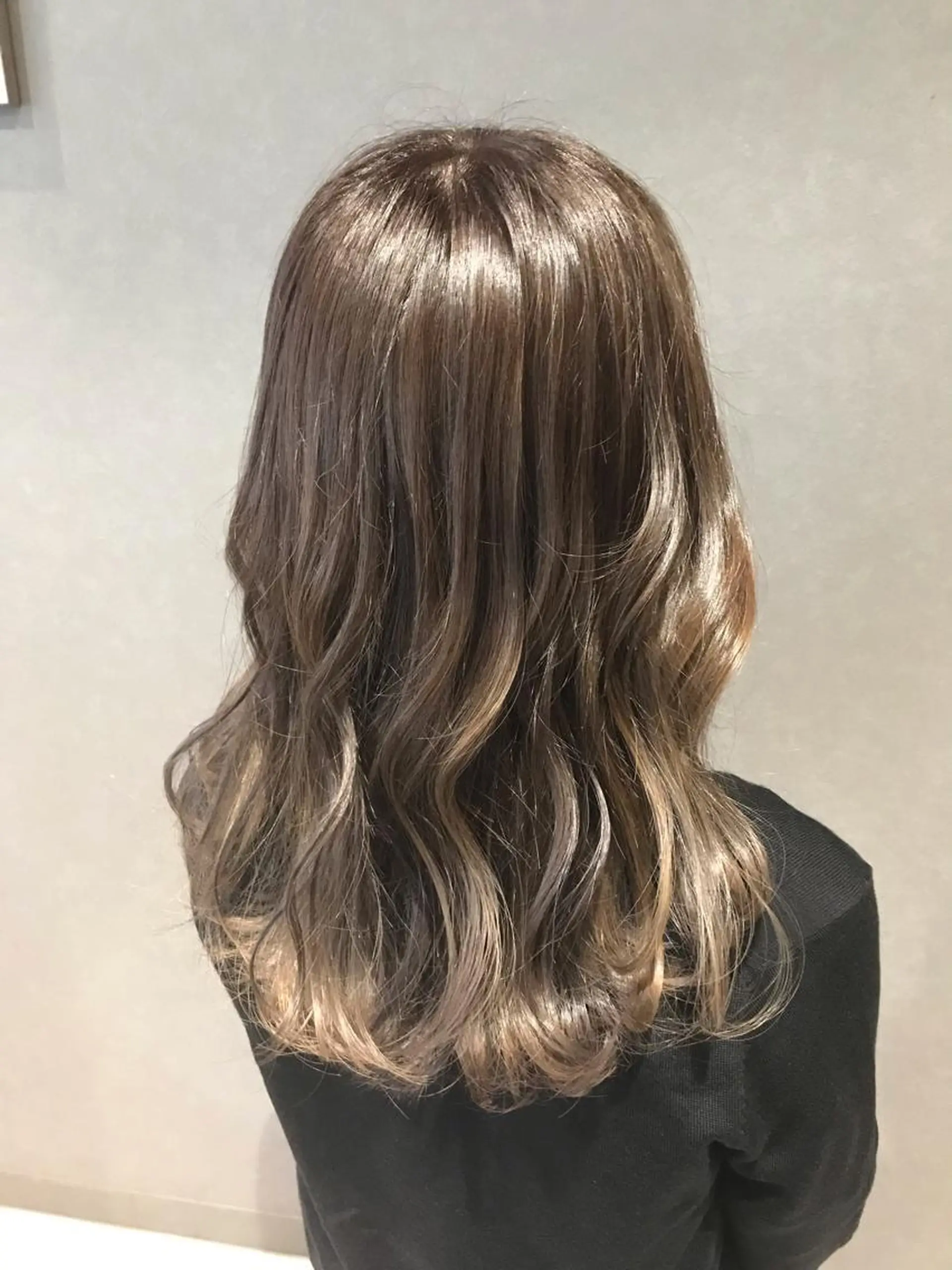 ミディアム カット ヘアカラー La fith hair leaf所属・syuyama shinichiのヘアスタイル