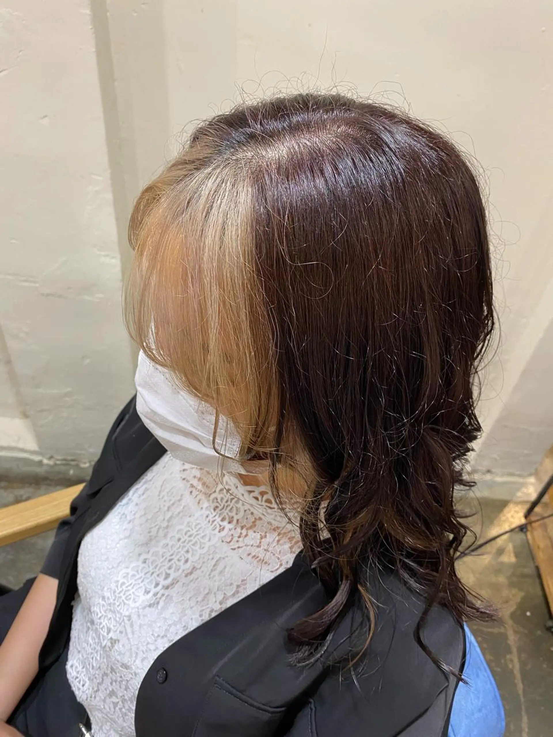 セミロング カラー ZAZA YUKAのヘアスタイル