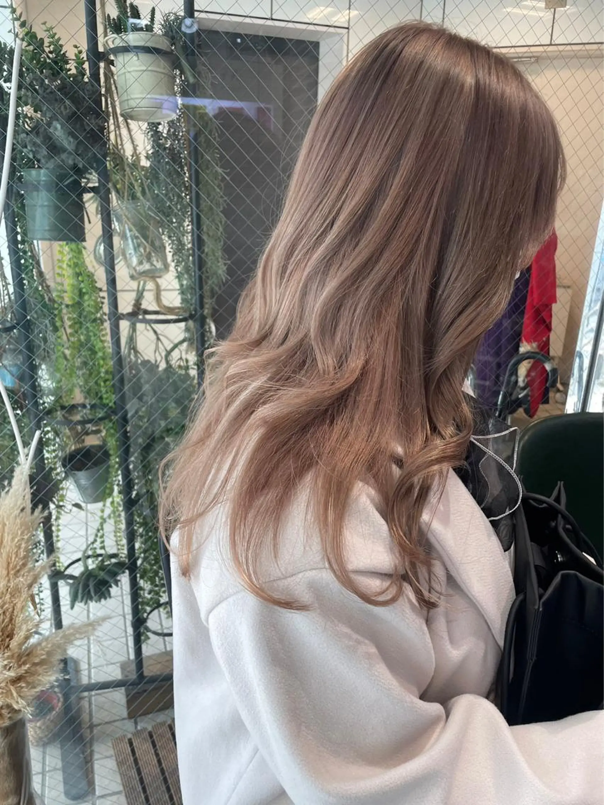 ロング カラー ハイトーンカラー 学生 ヘアカラー 酸性ストレート 🤍🎀honokaのヘアスタイル
