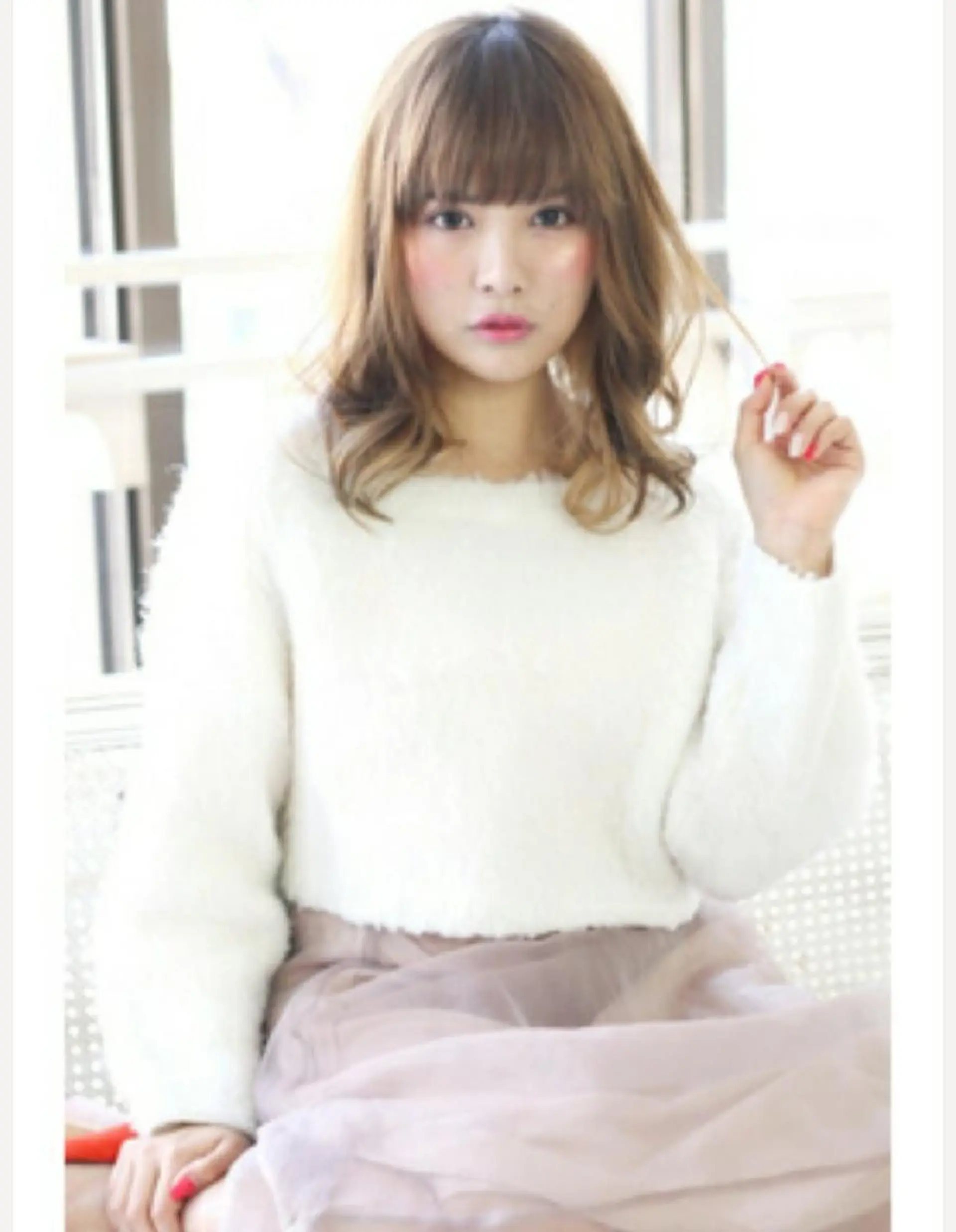 セミロング SALOWIN神宮前五丁目店所属・🇰🇷韓国風艶髪✨ 髪質改善 倉岡しおんのヘアスタイル