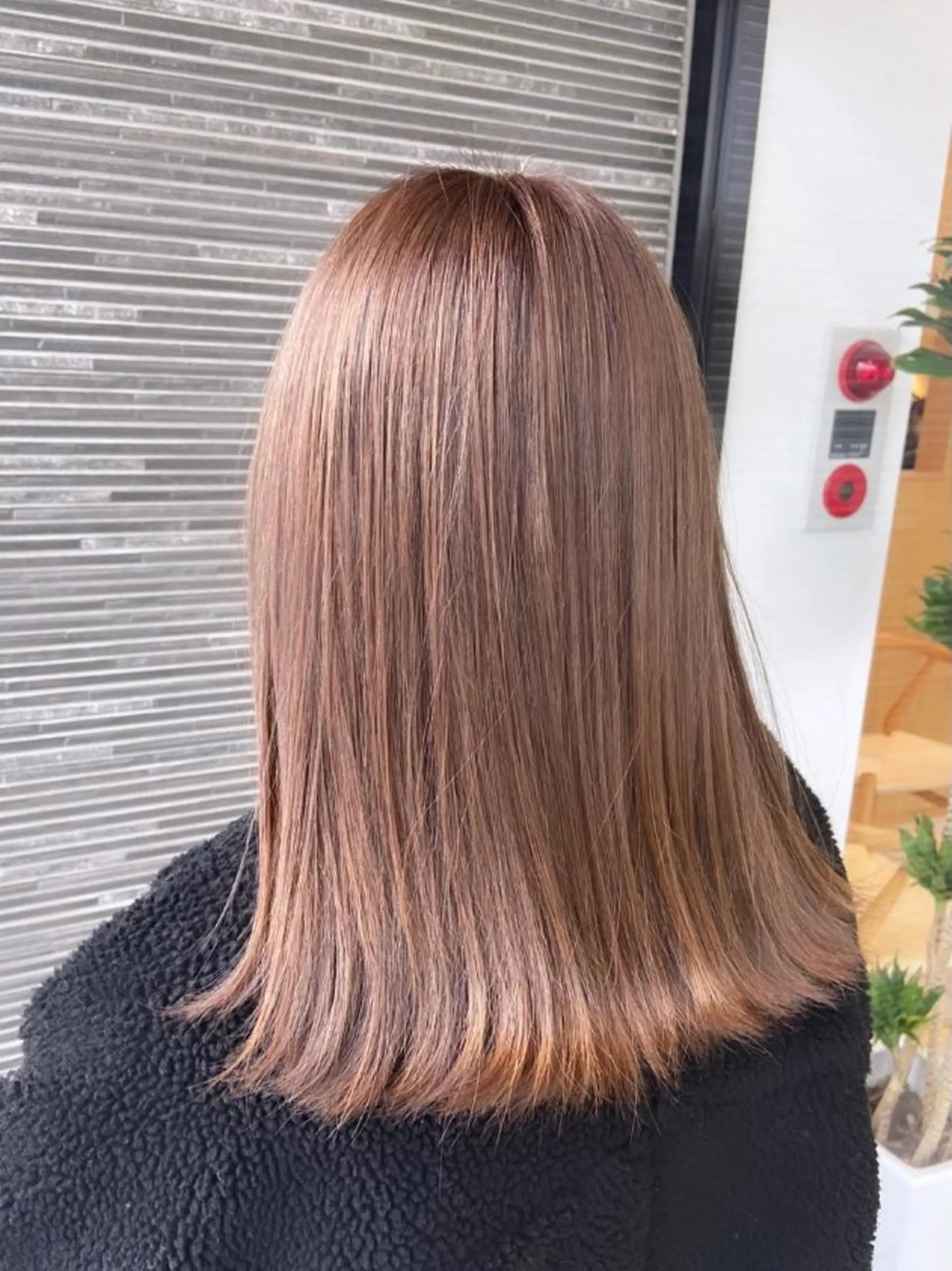 ミディアム カラー ヘアカラー トリートメント stylist 🌼 SHIONのヘアスタイル