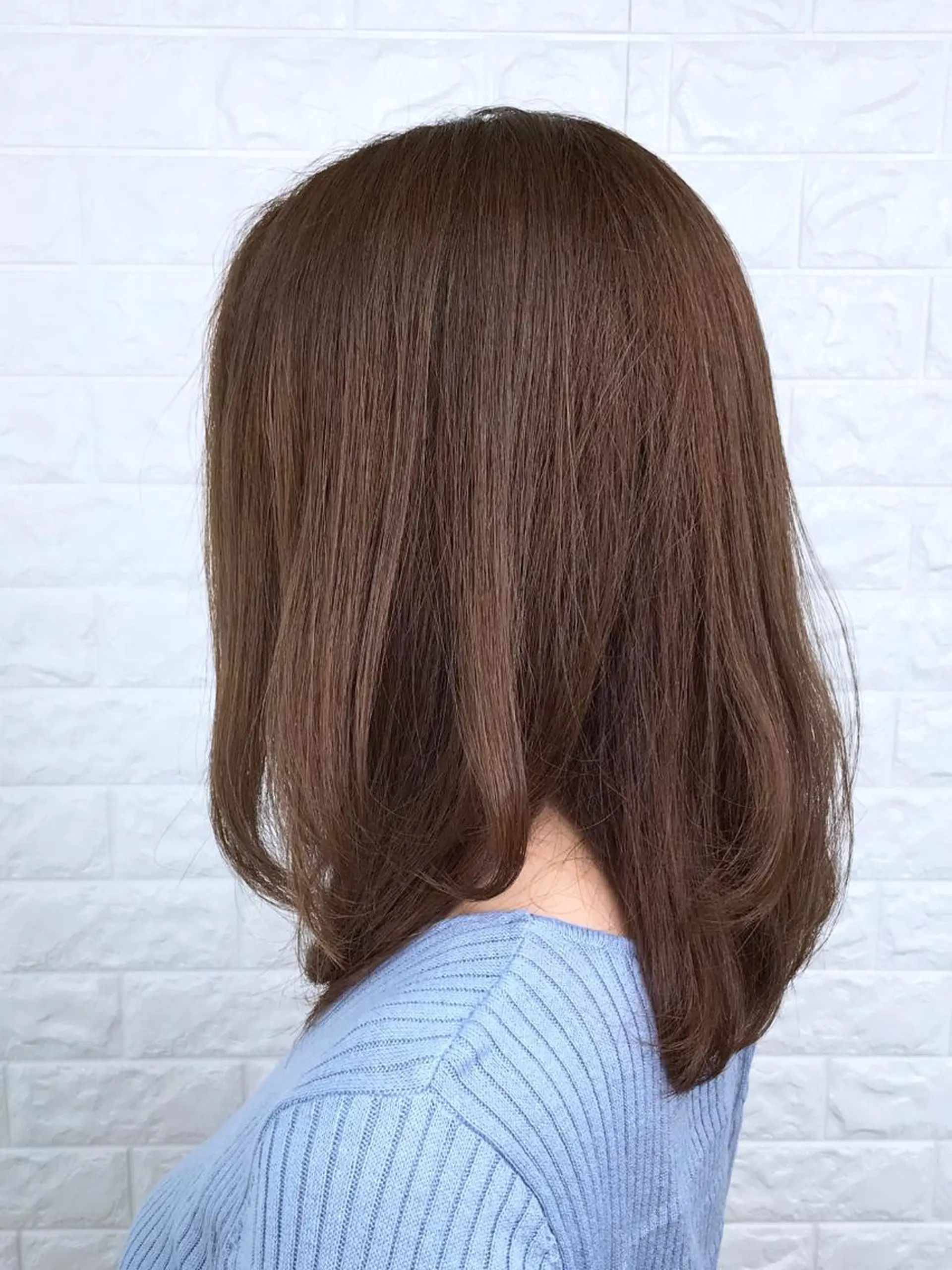セミロング カラー ベージュカラー イルミナカラー オリーブベージュ エイジングケア特化 美容師✂️山崎竜二のヘアスタイル