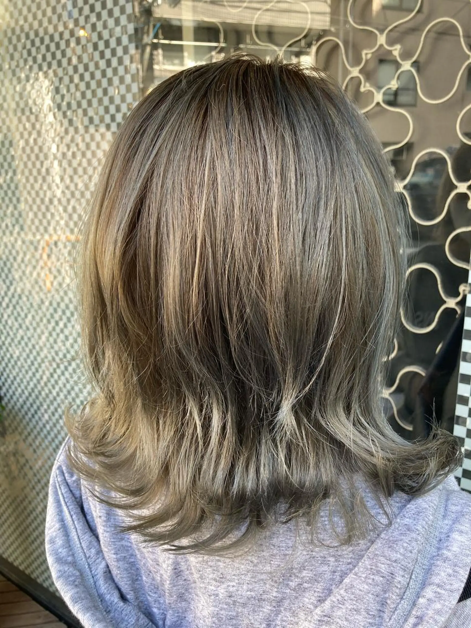 ミディアム カラー ダブルカラー ヘアカラー 宮原 佳苗のヘアスタイル