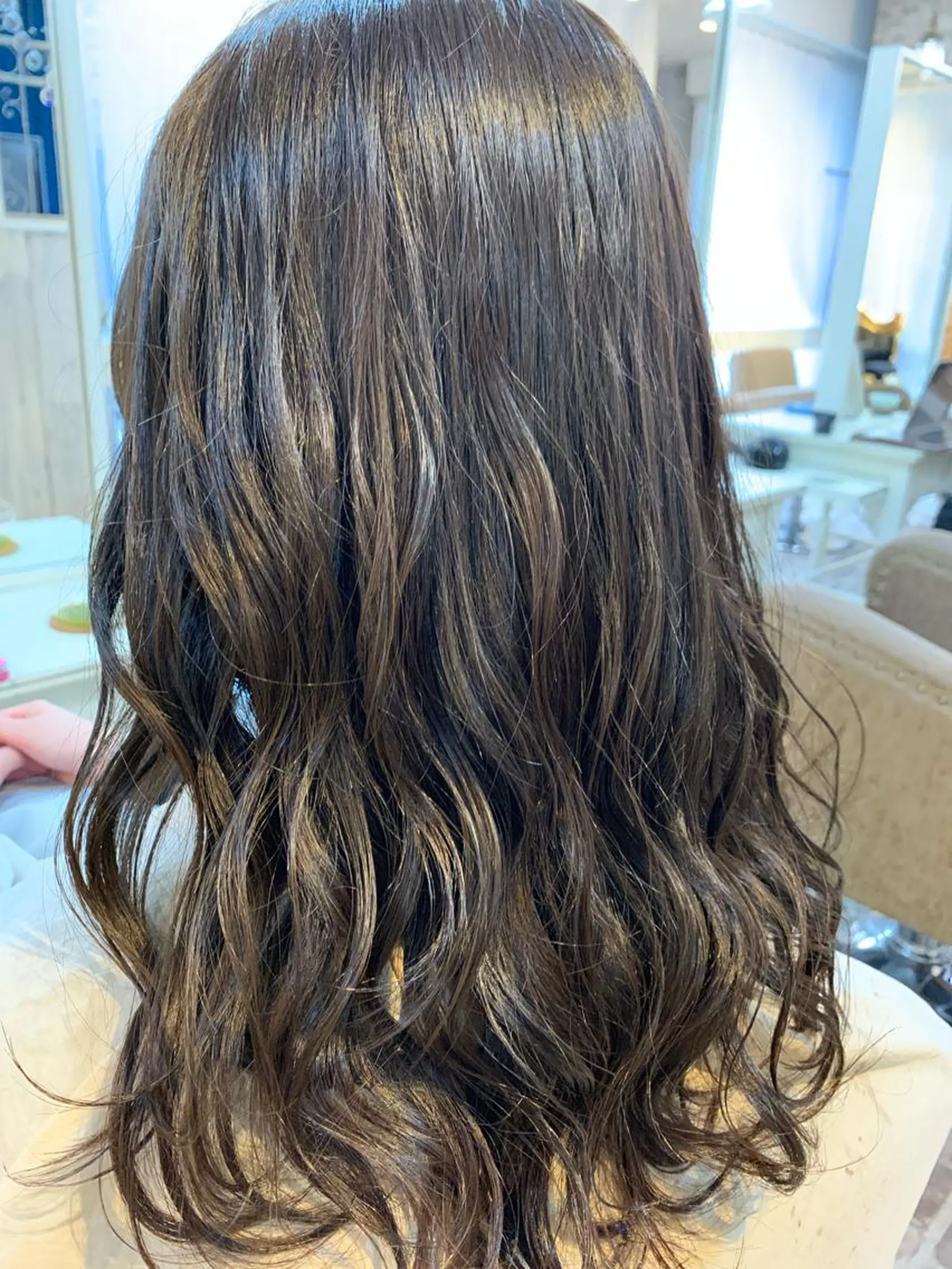 セミロング カラー ✨透明感カラー 聖奈✨のヘアスタイル