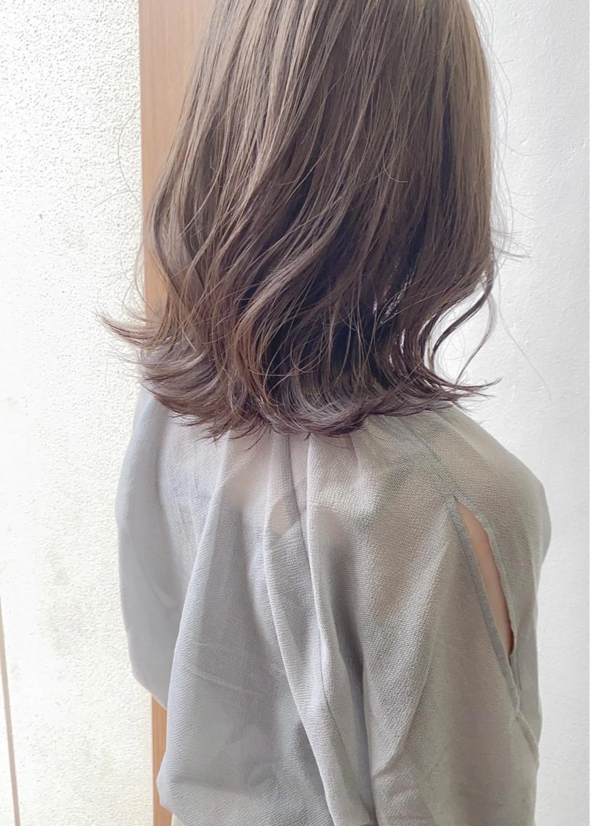 ミディアム カット ヘアカラー SALOWIN大宮suite所属・🫧髪質改善🫧 園城寺裕也のヘアスタイル