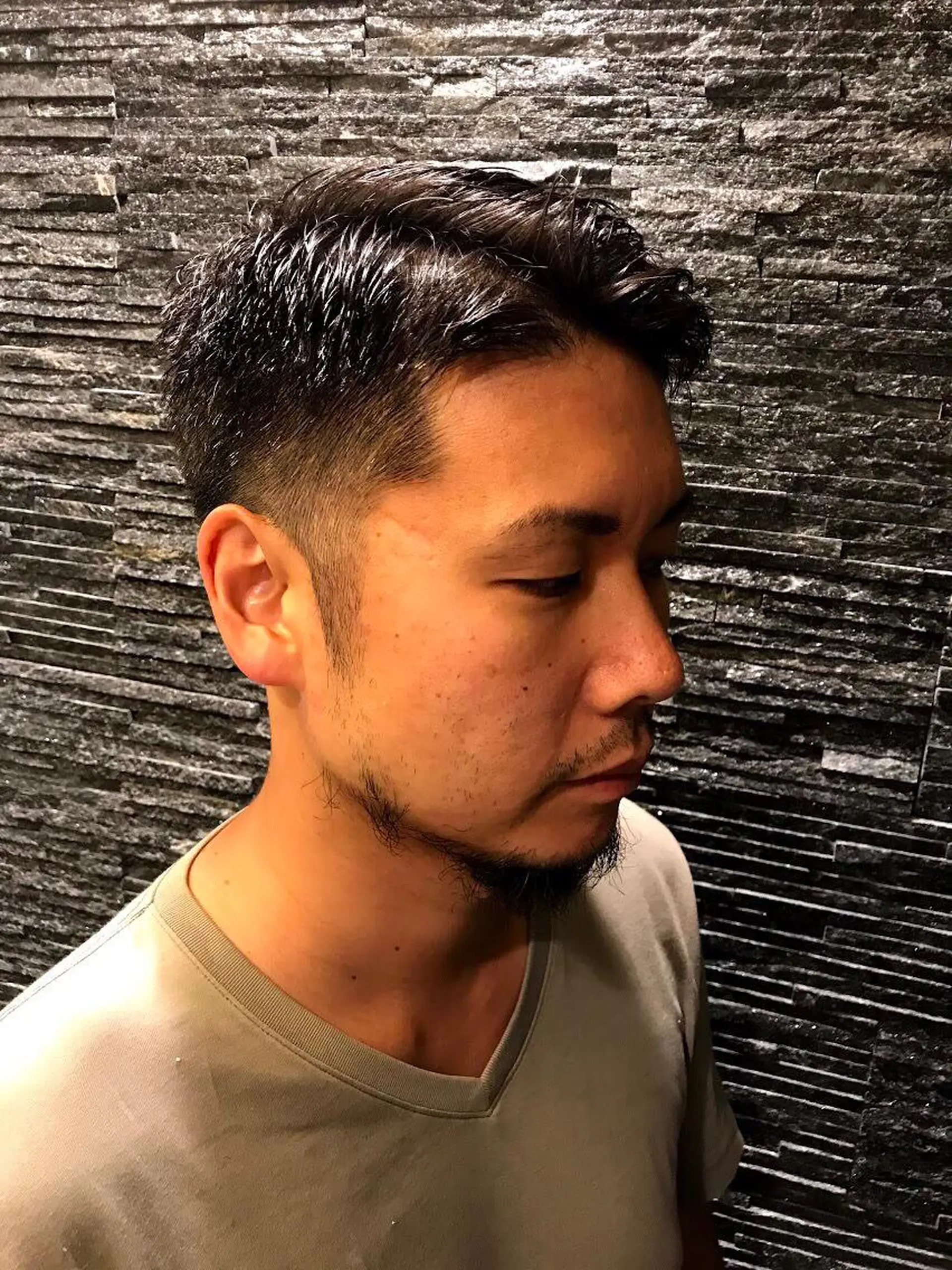 ショート 岡崎 海人のヘアスタイル