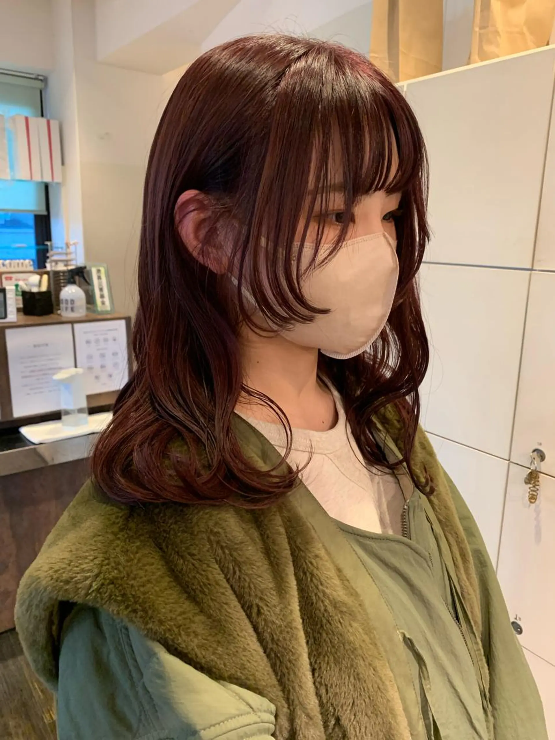 セミロング カラー ブラウンカラー イルミナカラー レッドカラー レッドブラウン 顔周りカット カット ヘアカラー トリートメント 🌿‬ ܸAir 透明感🌱西村知佳のヘアスタイル