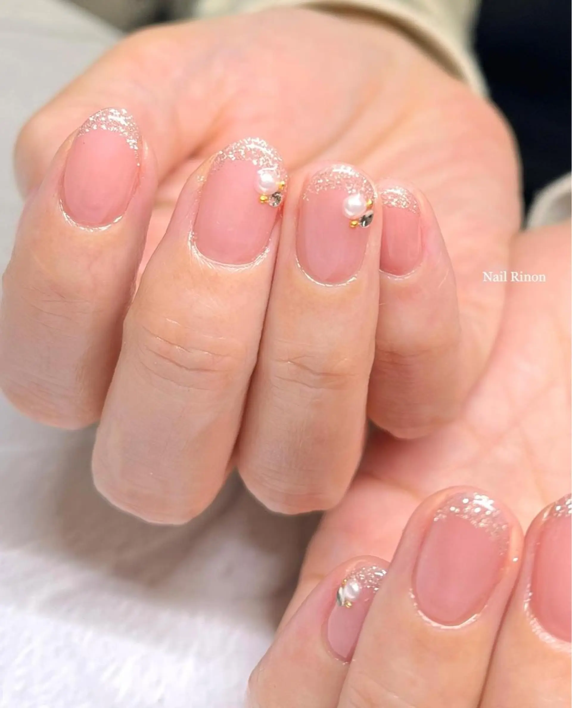 ネイル フレンチネイル ラメ(グリッター) ハンドネイル Nail Rinonのネイルデザイン