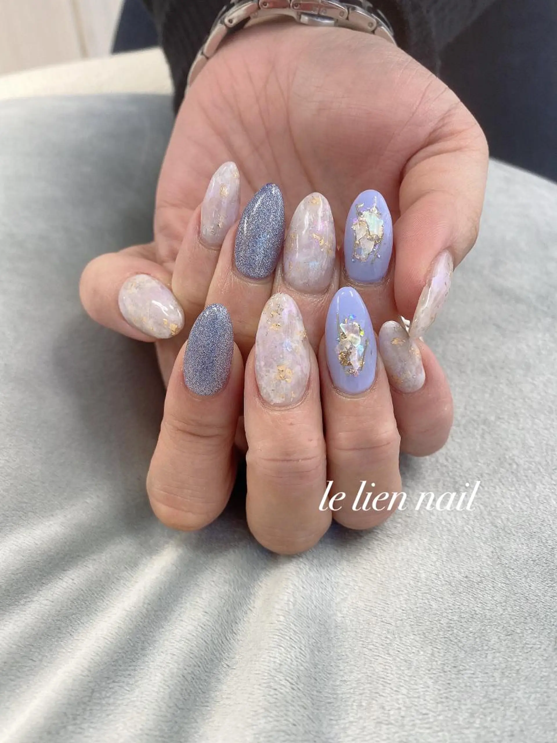 ネイル ブルー ニュアンスネイル ハンドネイル le lien nailのネイルデザイン