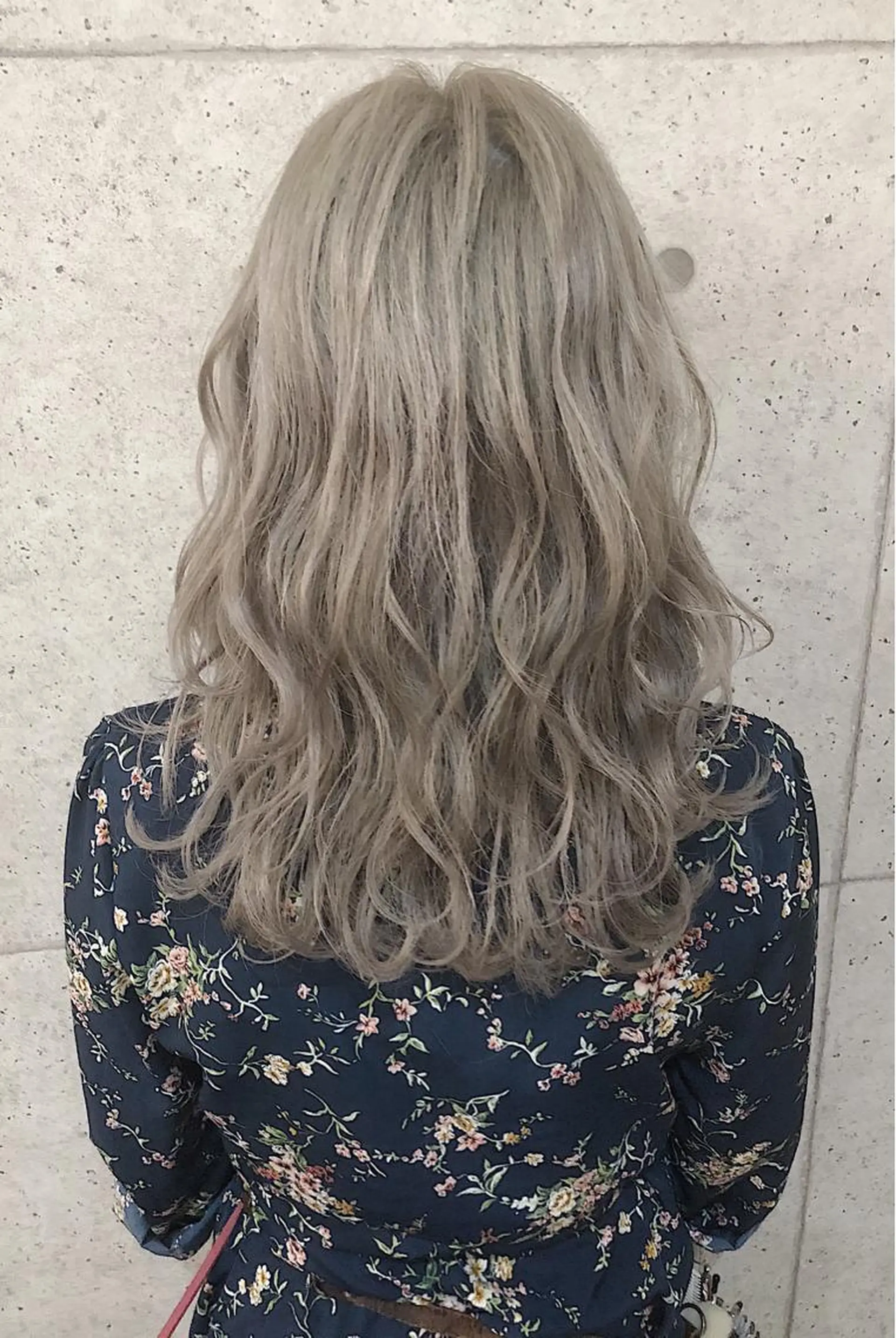 セミロング ヘアカラー トリートメント 韓国系ダブルカラー✨ ハイライト専門✨春日のヘアスタイル
