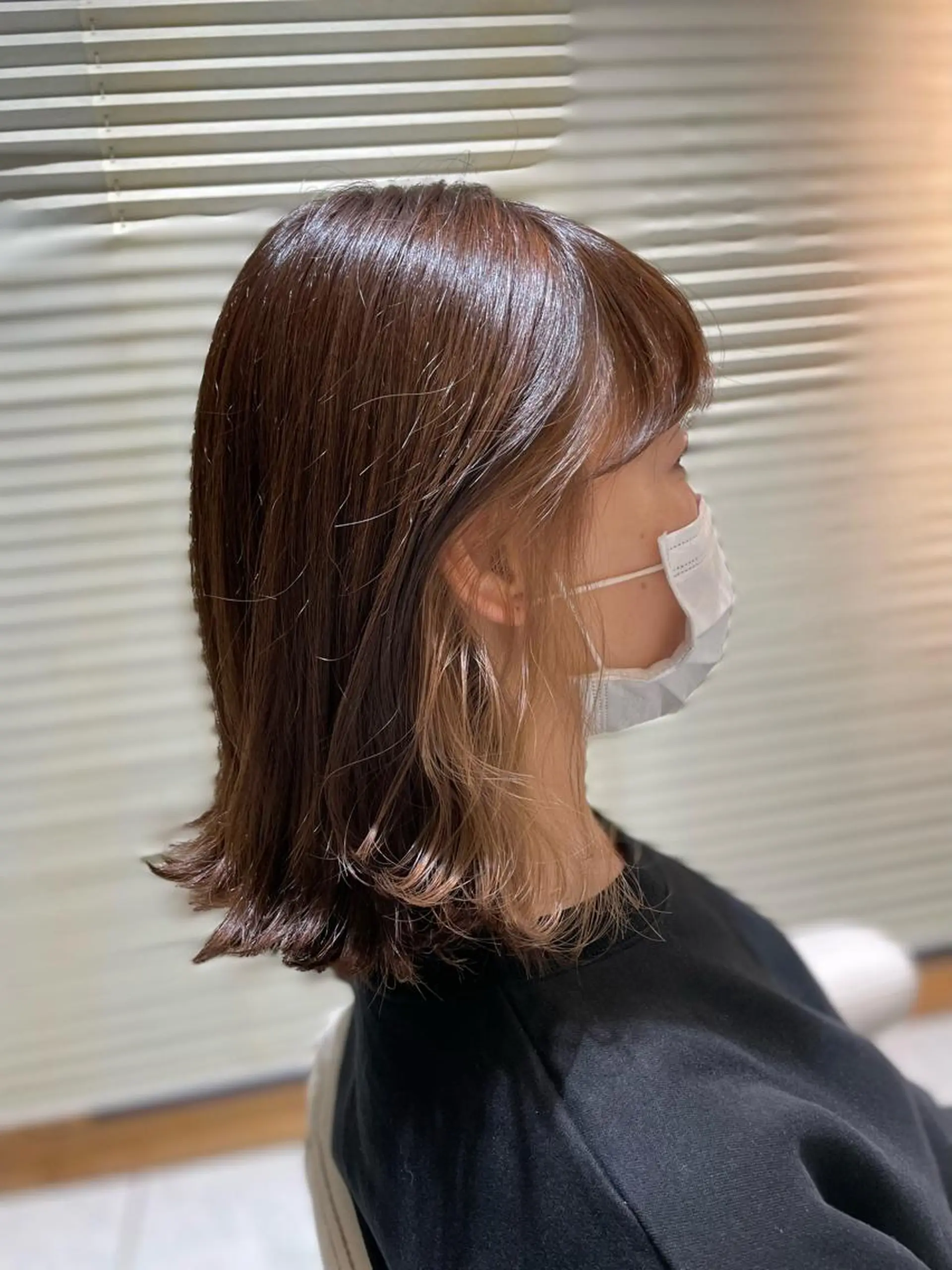 ミディアム カラー ベージュカラー ブラウンカラー ミルクティーベージュ AGU hair vigor 三条店所属・AGU 三条店 林　雄のヘアスタイル