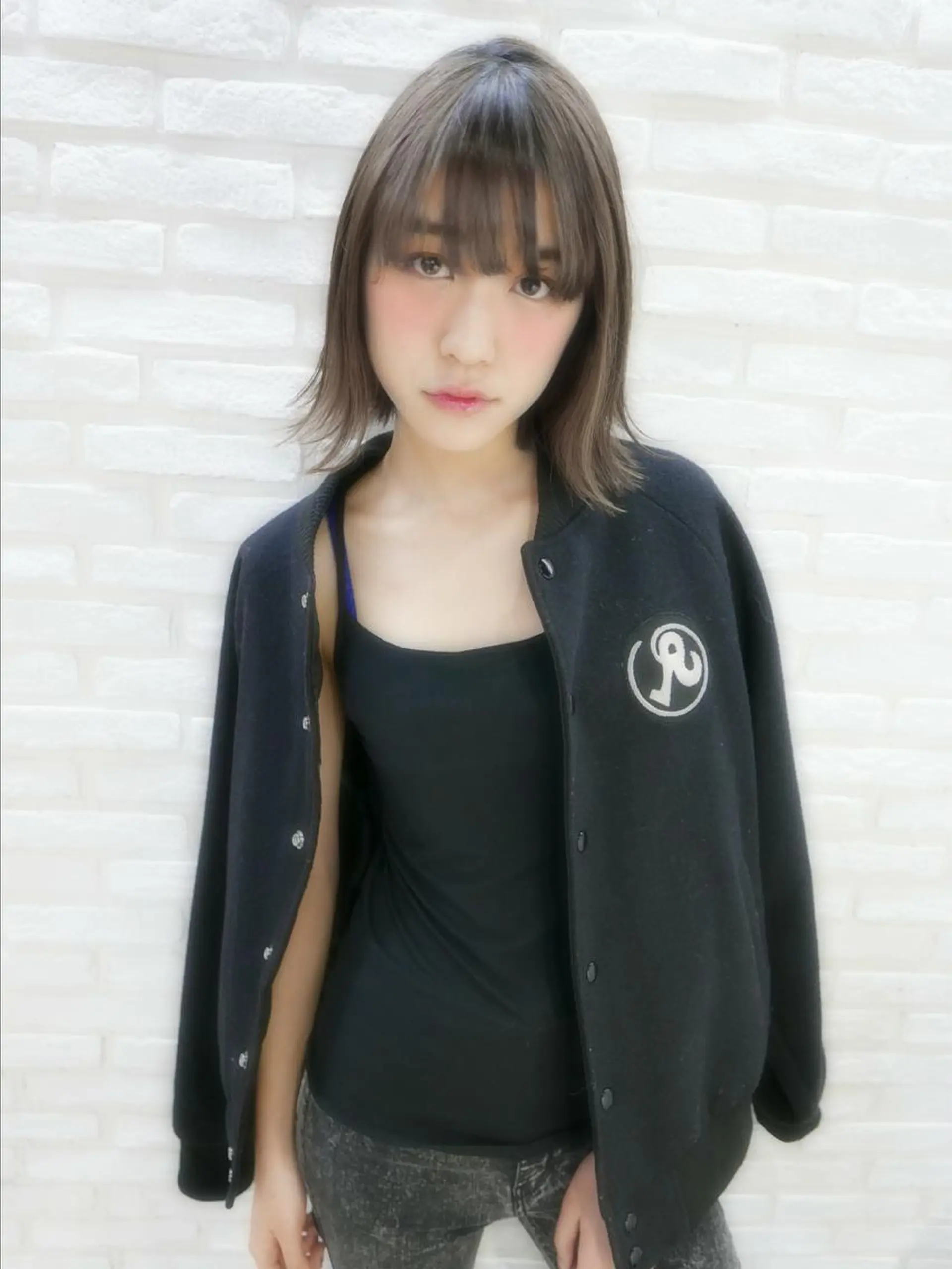 ミディアム レイヤー べージュ 白石研太のヘアスタイル