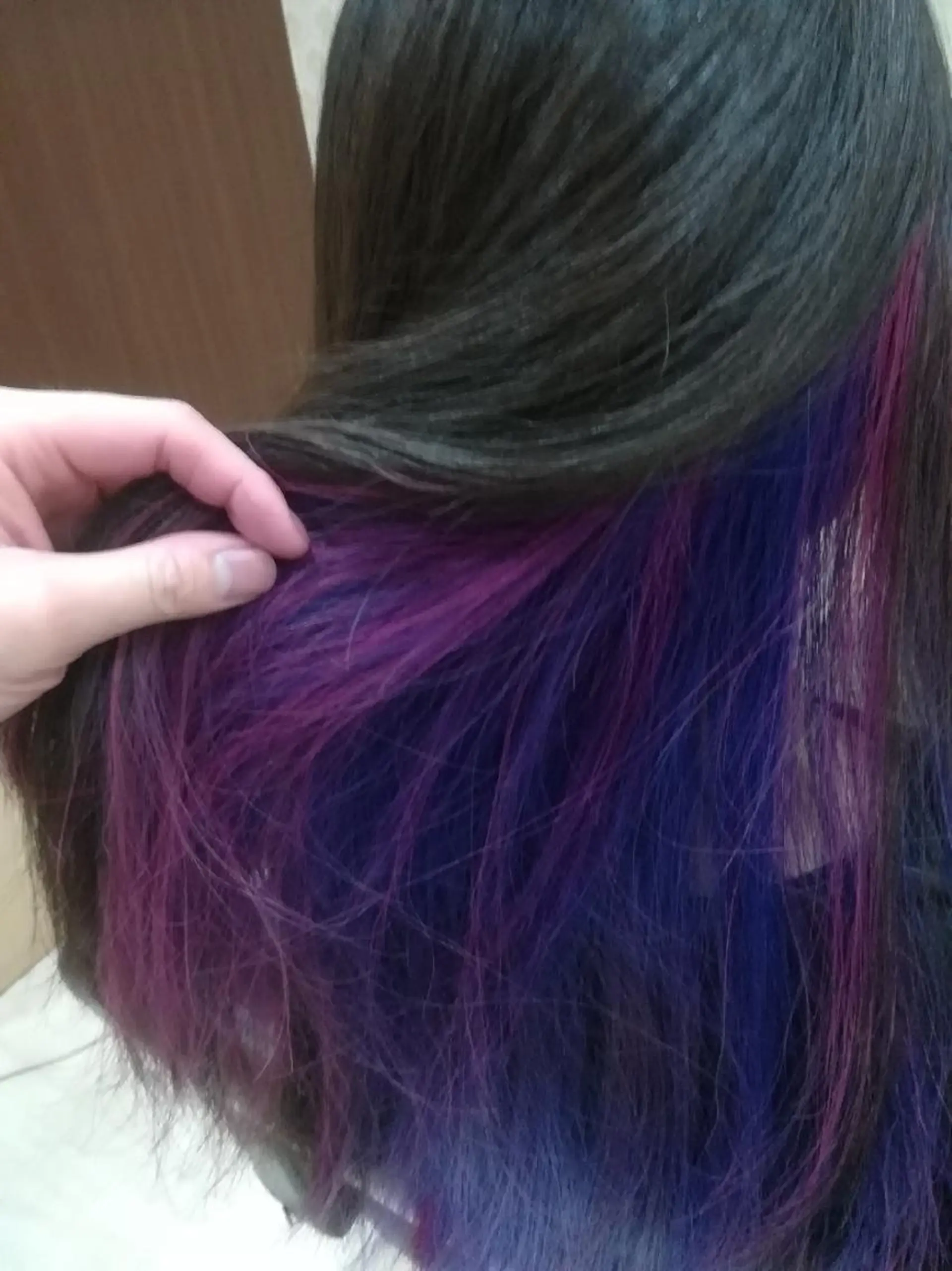 セミロング カラー ブルーカラー インナーカラー ラベンダーカラー sato shoheiのヘアスタイル