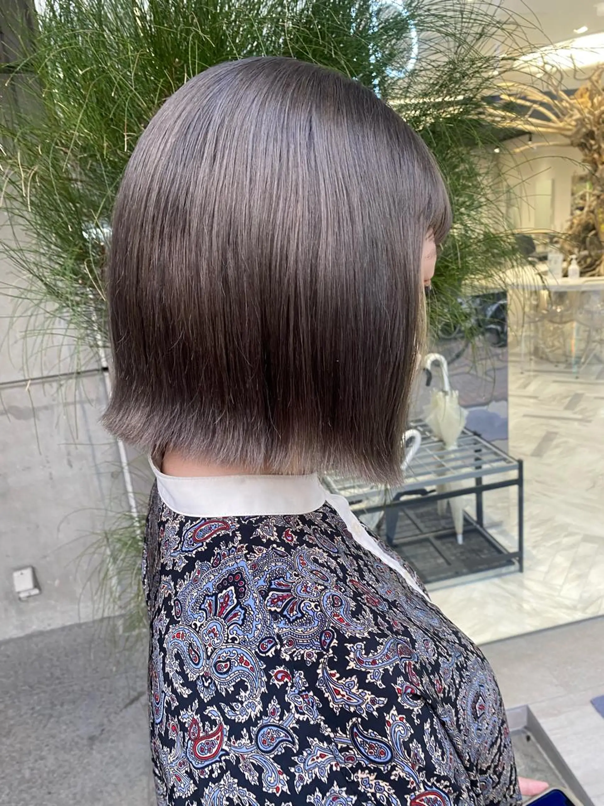 ショート 透け感ベージュ /ミハルのヘアスタイル